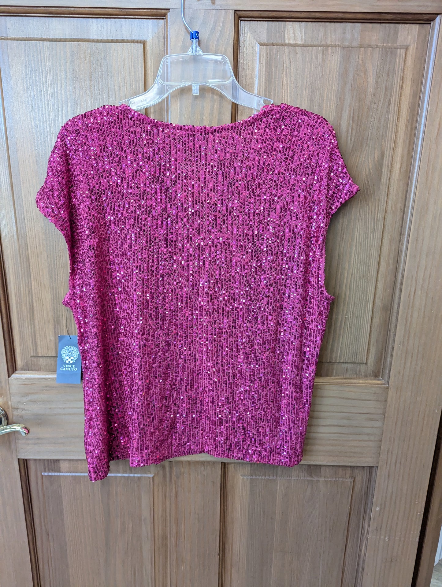NWT's Vince Camuto sequin cap sleeve top. Size L. 97
