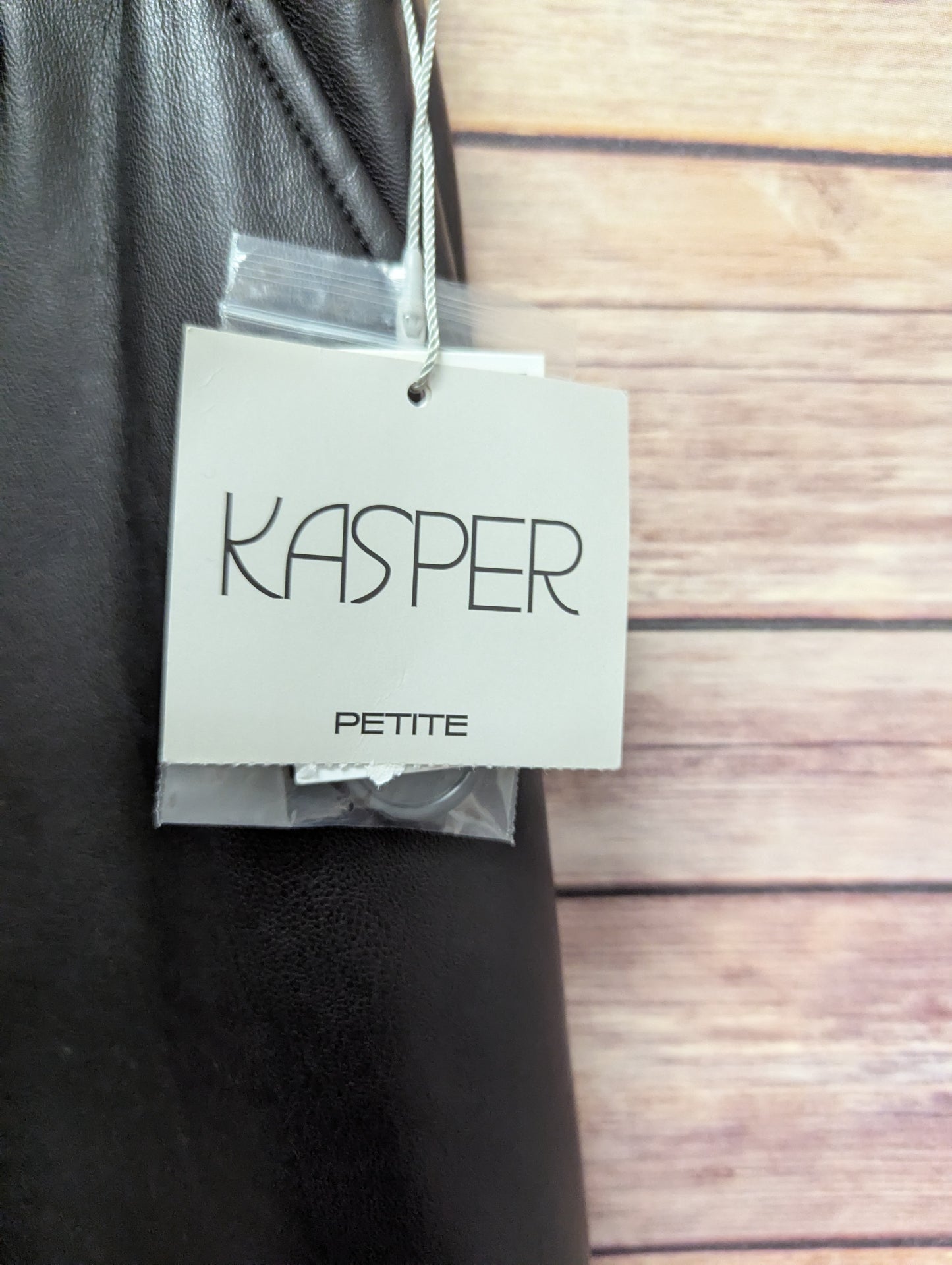 NWTs, Kasper Women's Faux-Leather Faux-Fly Pants. Size M. RS 97