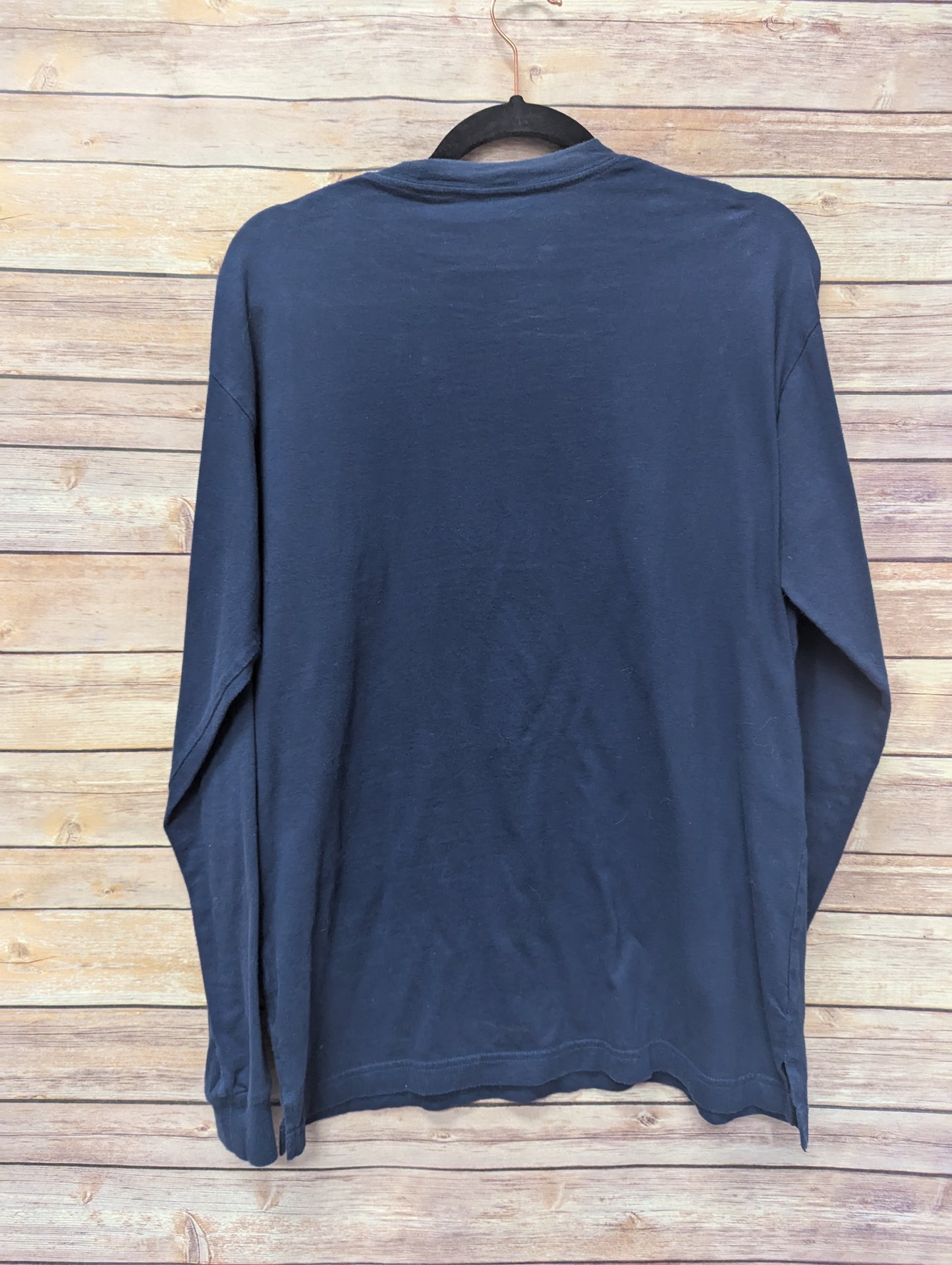Victoria secret pink shimmer top. Size S. RS 36.