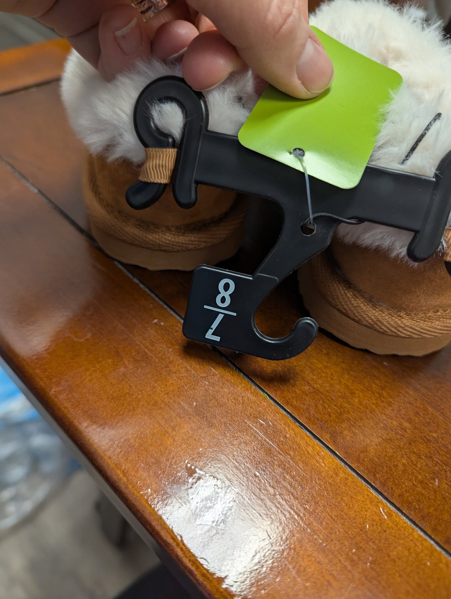 NWTs Wonder Nation Toddler Girls Slippers with Faux Fur Trim size 7/8. #97