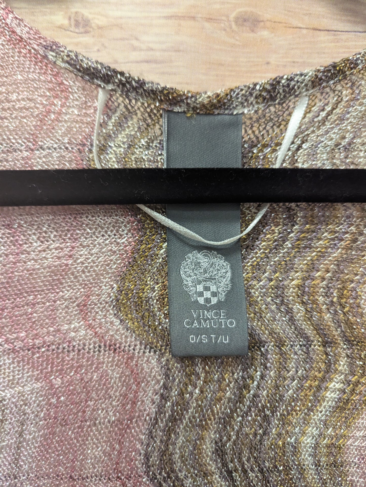 VINCE CAMUTO
Open Front Patterned Duster In Neutral Multi.