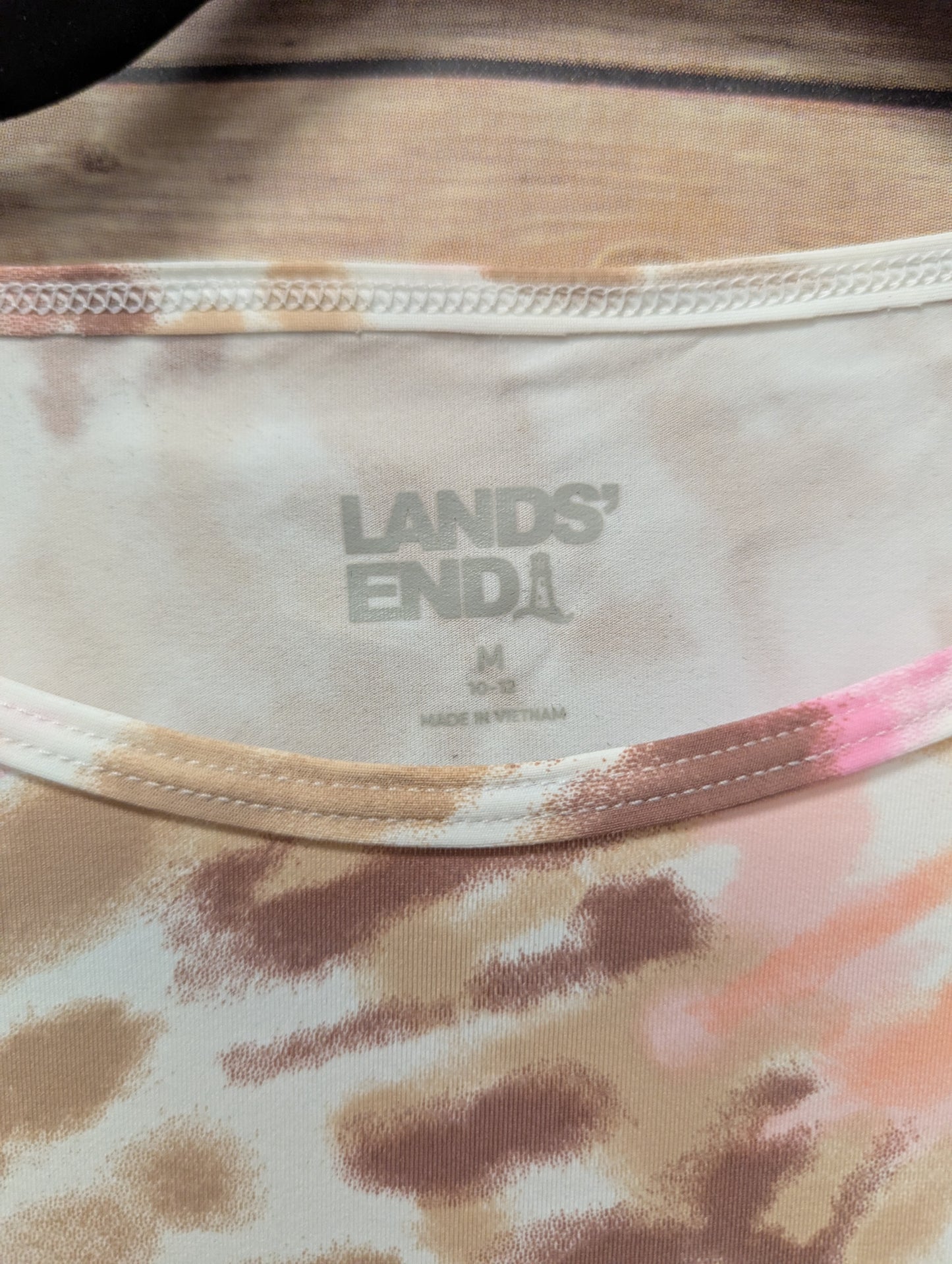New Lands' End Crew Neck Rash Guard UPF 50 Swim Tee 518093 White Burst Tie Dye. Size M. #97