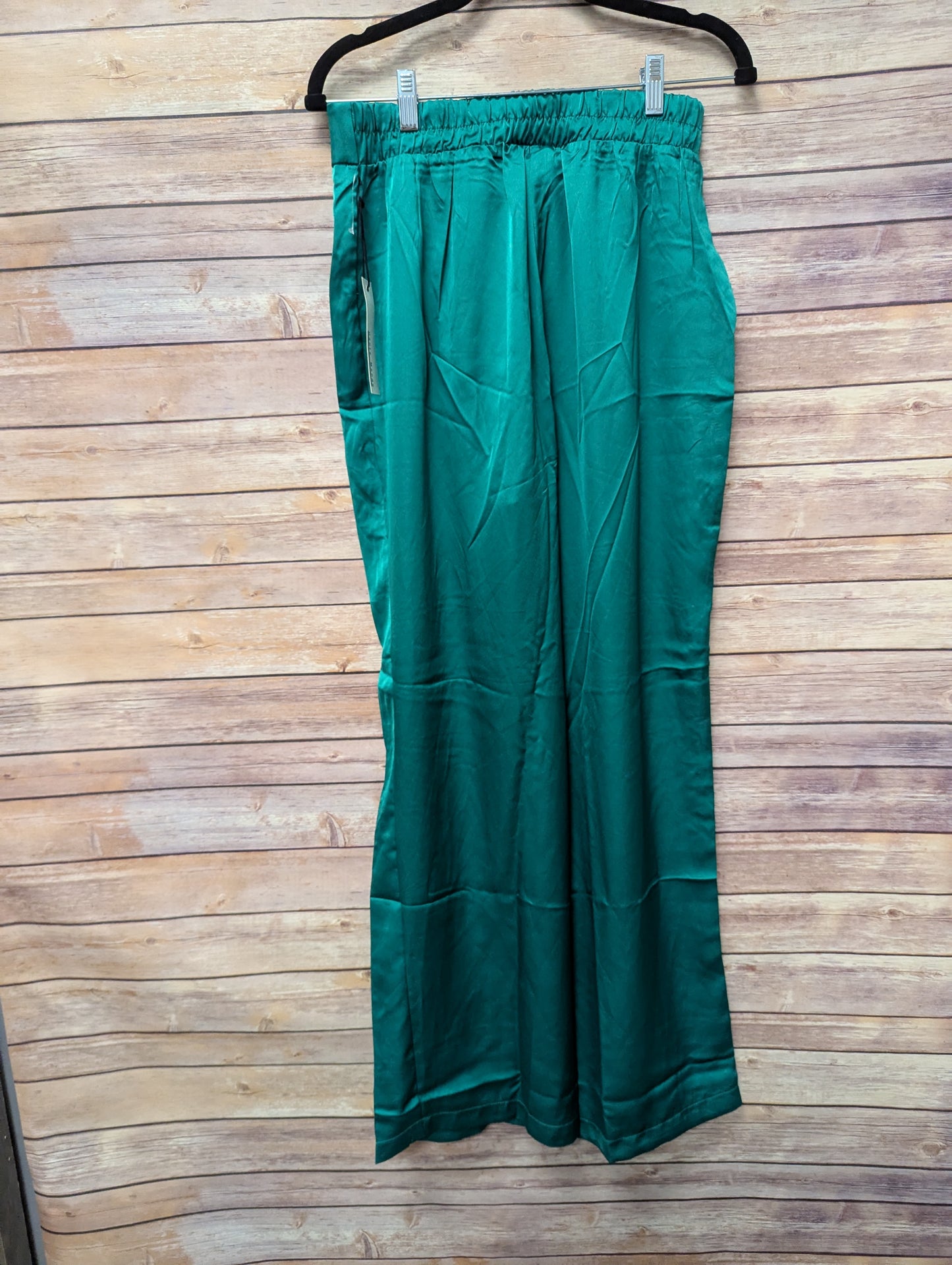 Haute Monde green silk trousers. Size L.