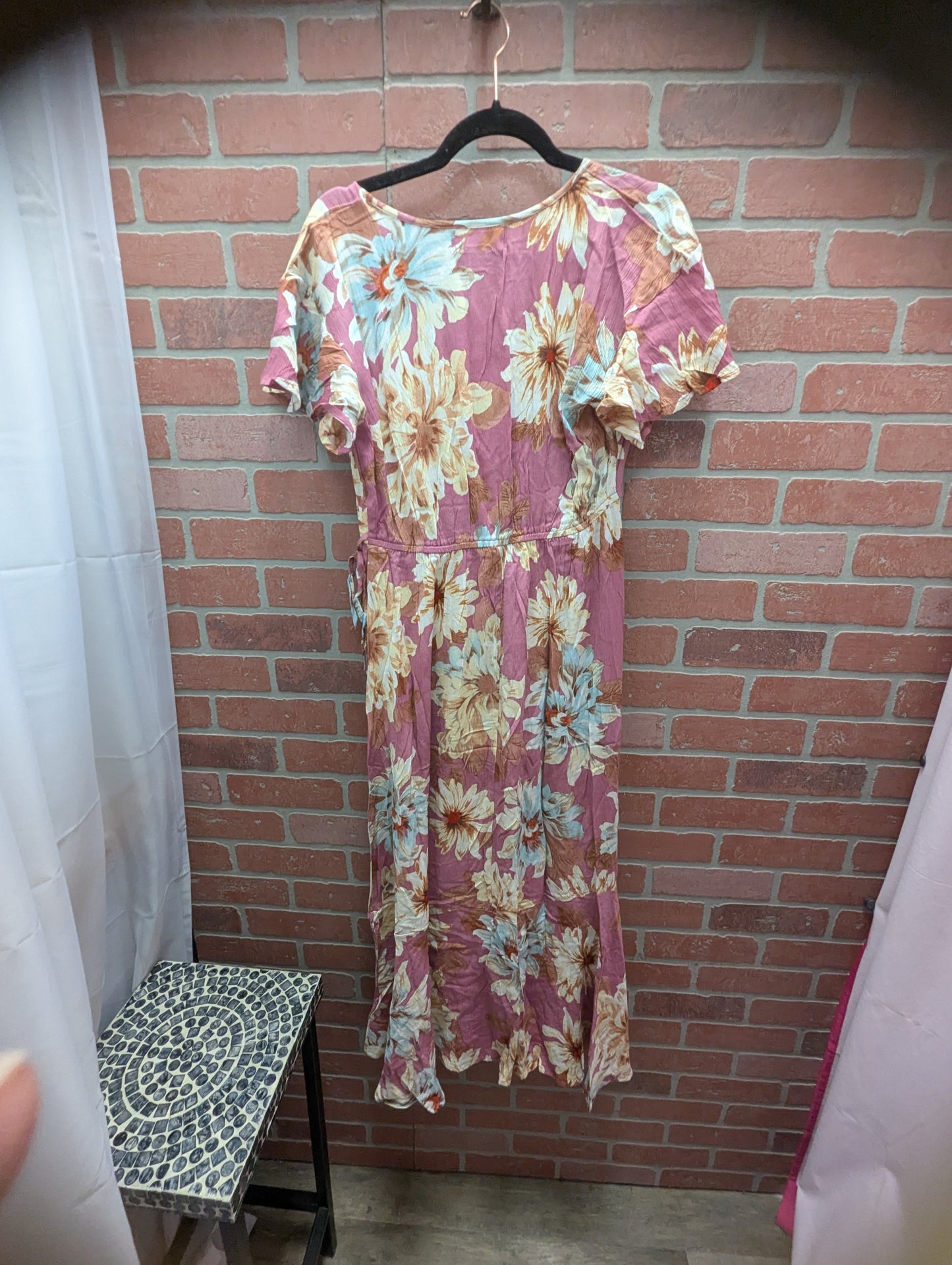 Free people pink floral wrap dress. Size M #99