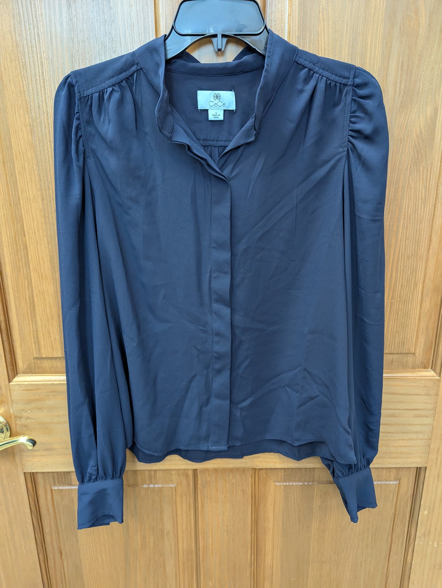 Cece, puff sleeve Navy long sleeve blouse. Size S. #97