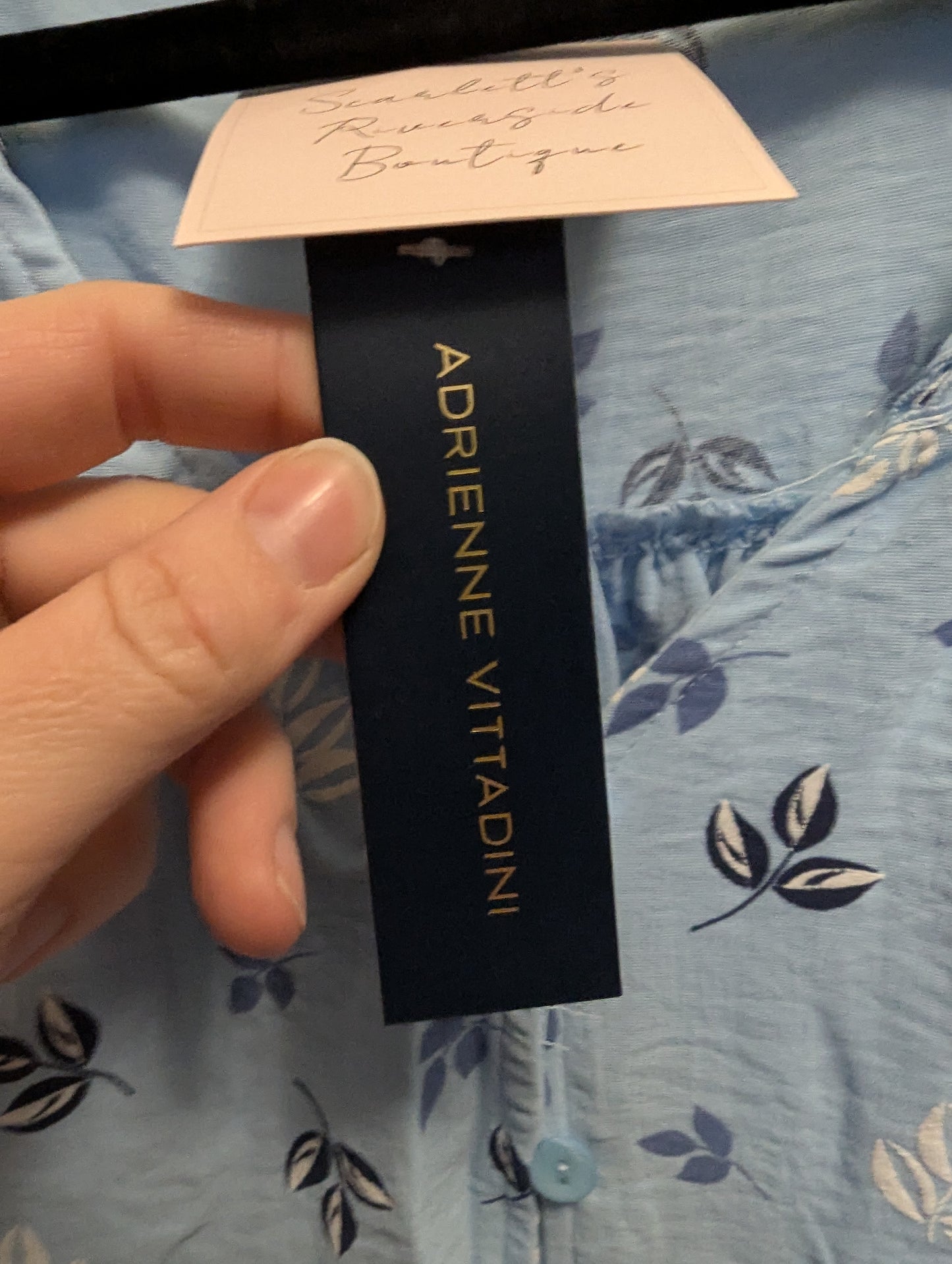 Adrienne Vittandi Blue Floral Women's Top. Nwts. Size M #99