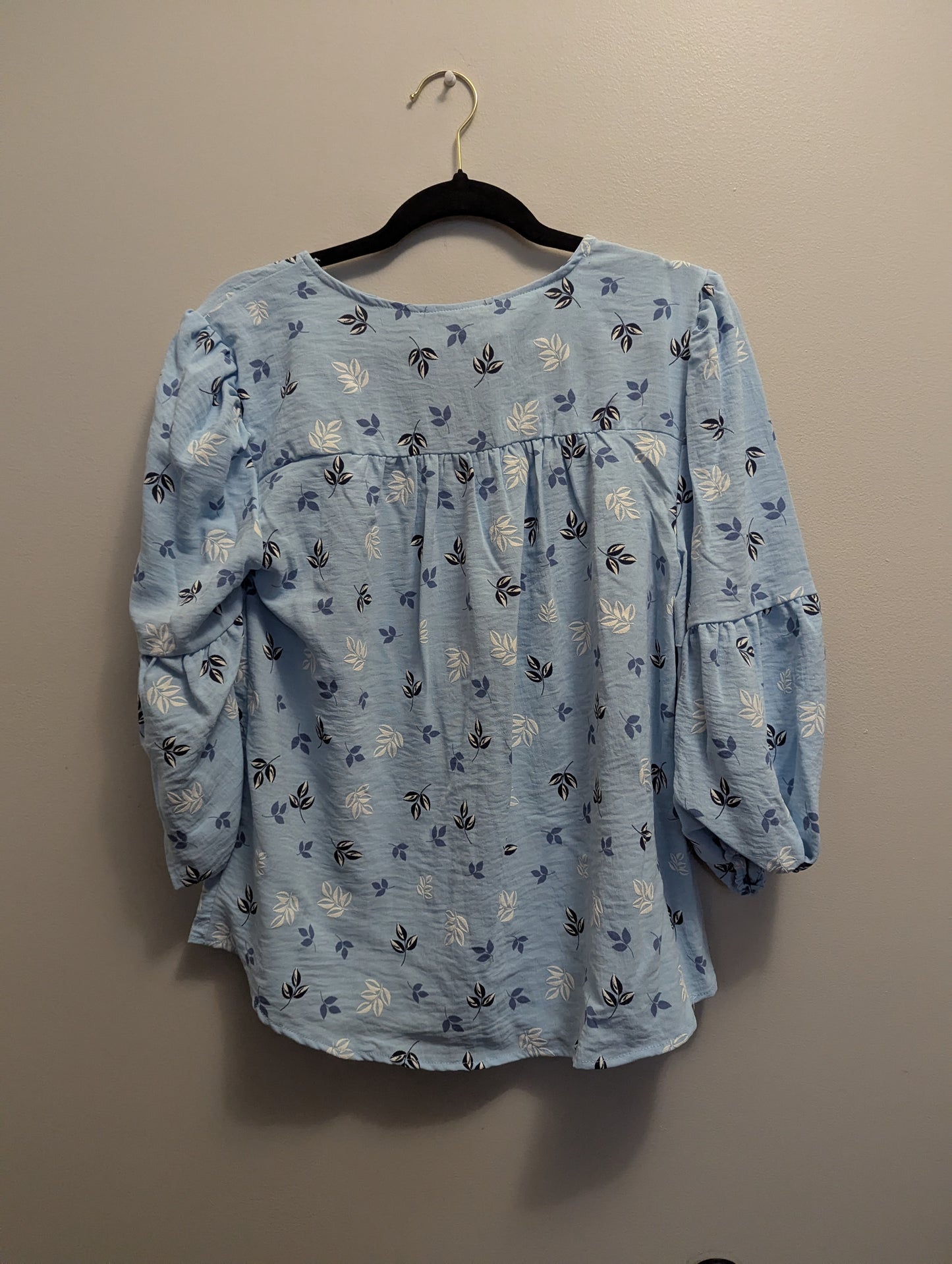 Adrienne Vittandi Blue Floral Women's Top. Nwts. Size M #99