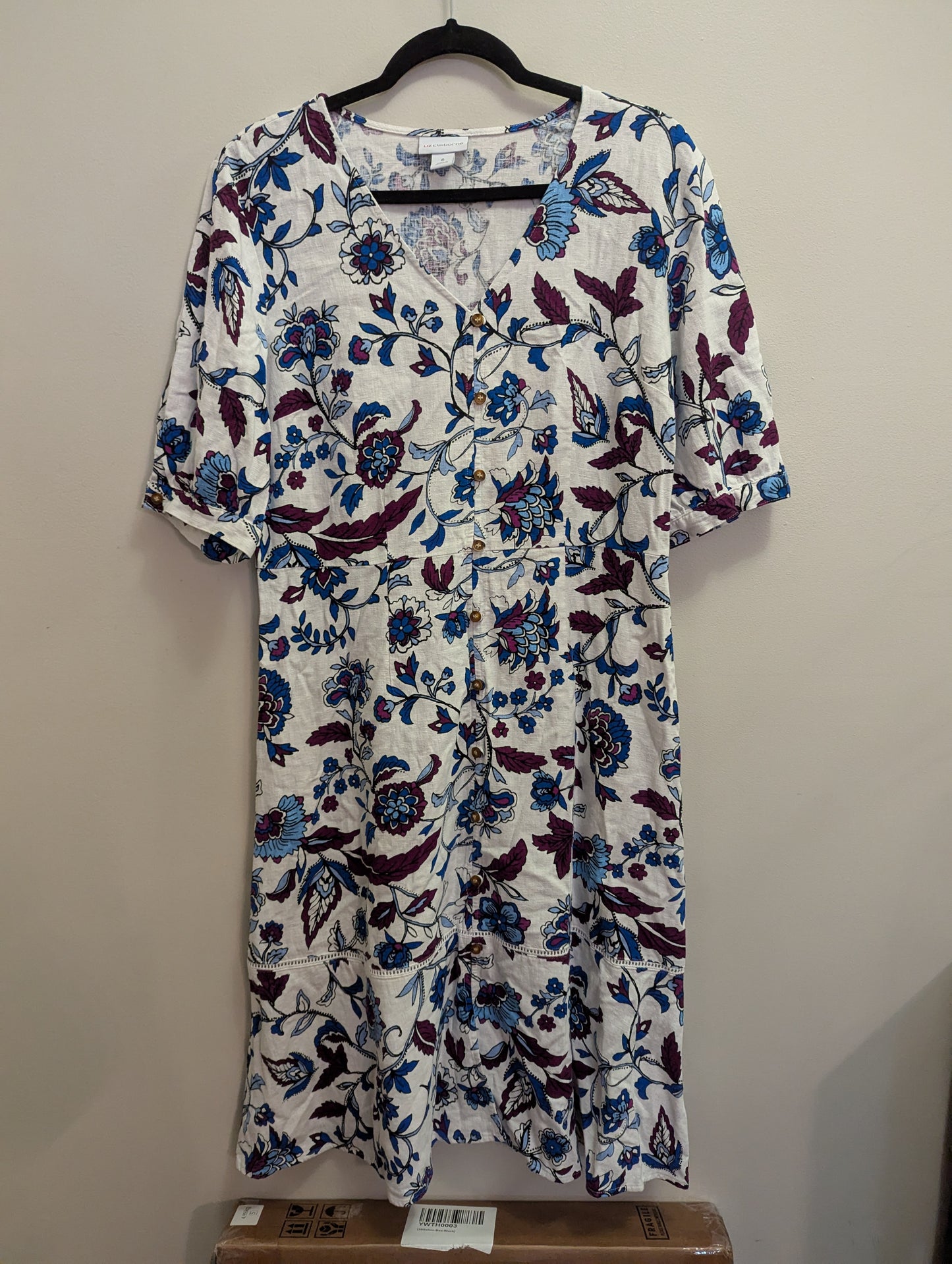 NWTs, Liz Claiborne floral, Linen, V-Neck Midi Dress. Sz 6