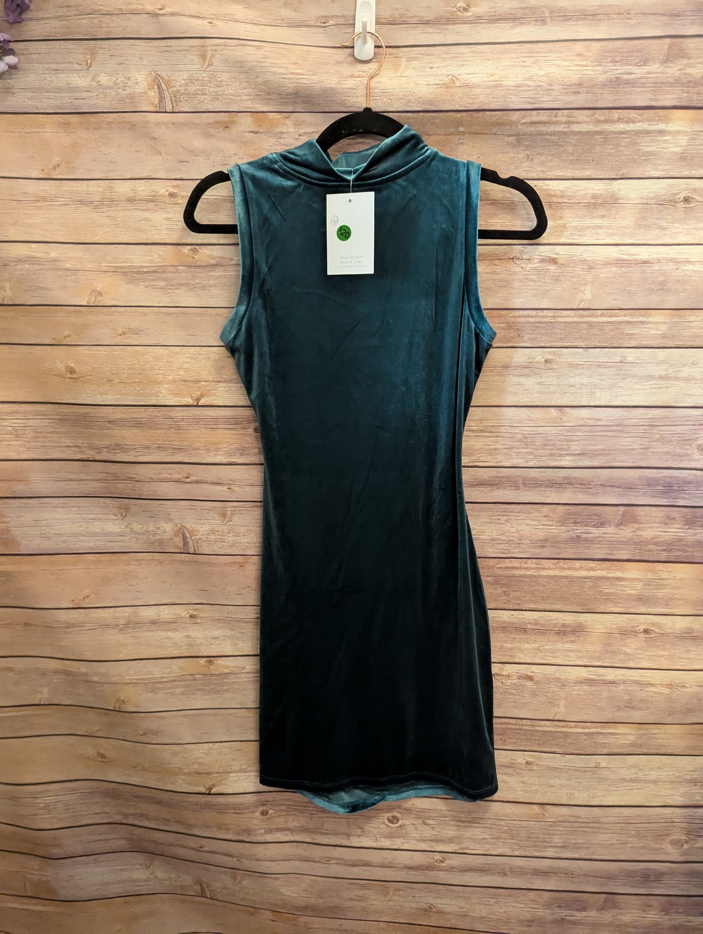 NWTs, Emerald Green Velvet Sleeveless Dress Sz XS