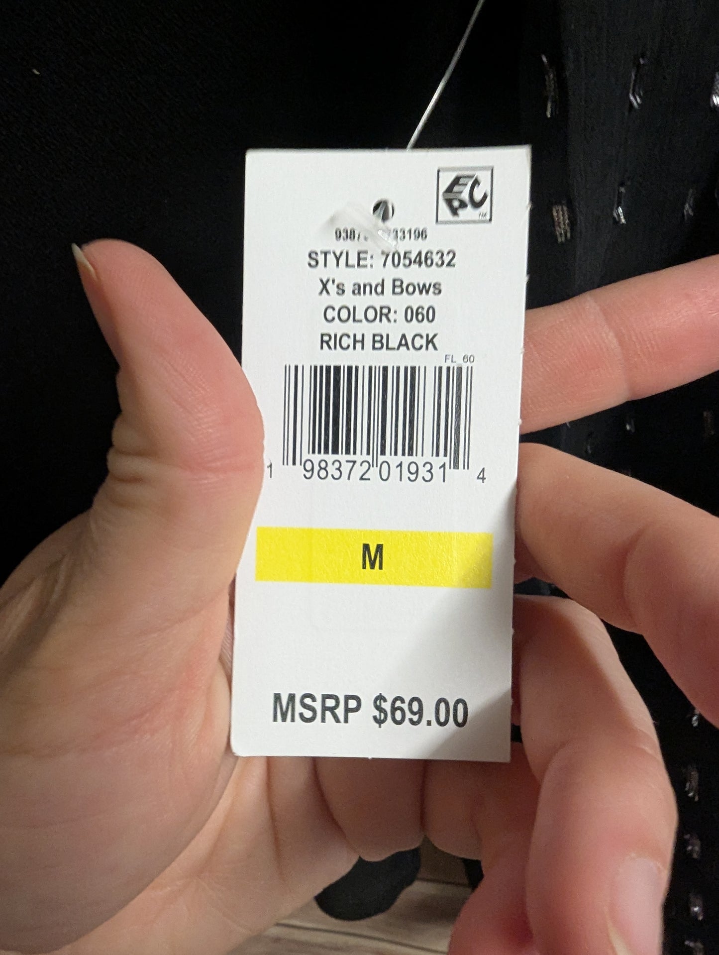 Nwt, Cece black sheer sleeve top. Sz M #97