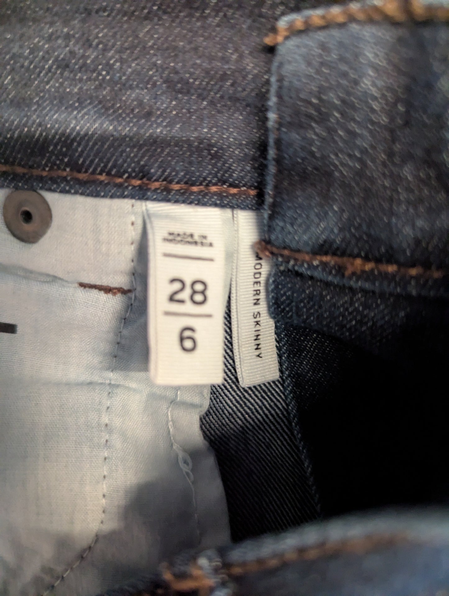 LOFT Dark Wash Skinny Jeans | Size 28