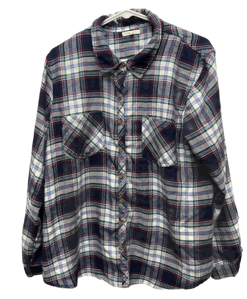 Maurices Plaid Casual button up top. Size M RS 9. - Scarlett's Riverside Boutique