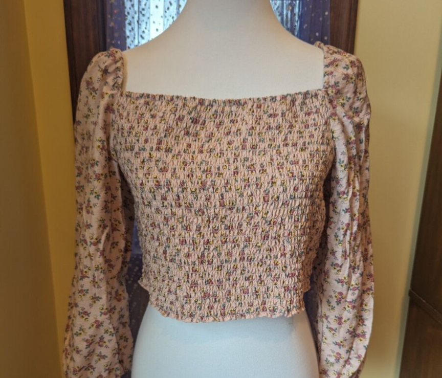 Xhilaration boho crop top. Size M. RS 99 - Scarlett's Riverside Boutique