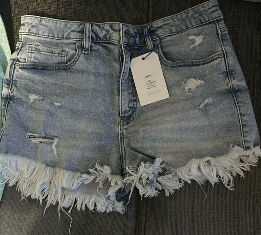 Lulu high rise shorts size L