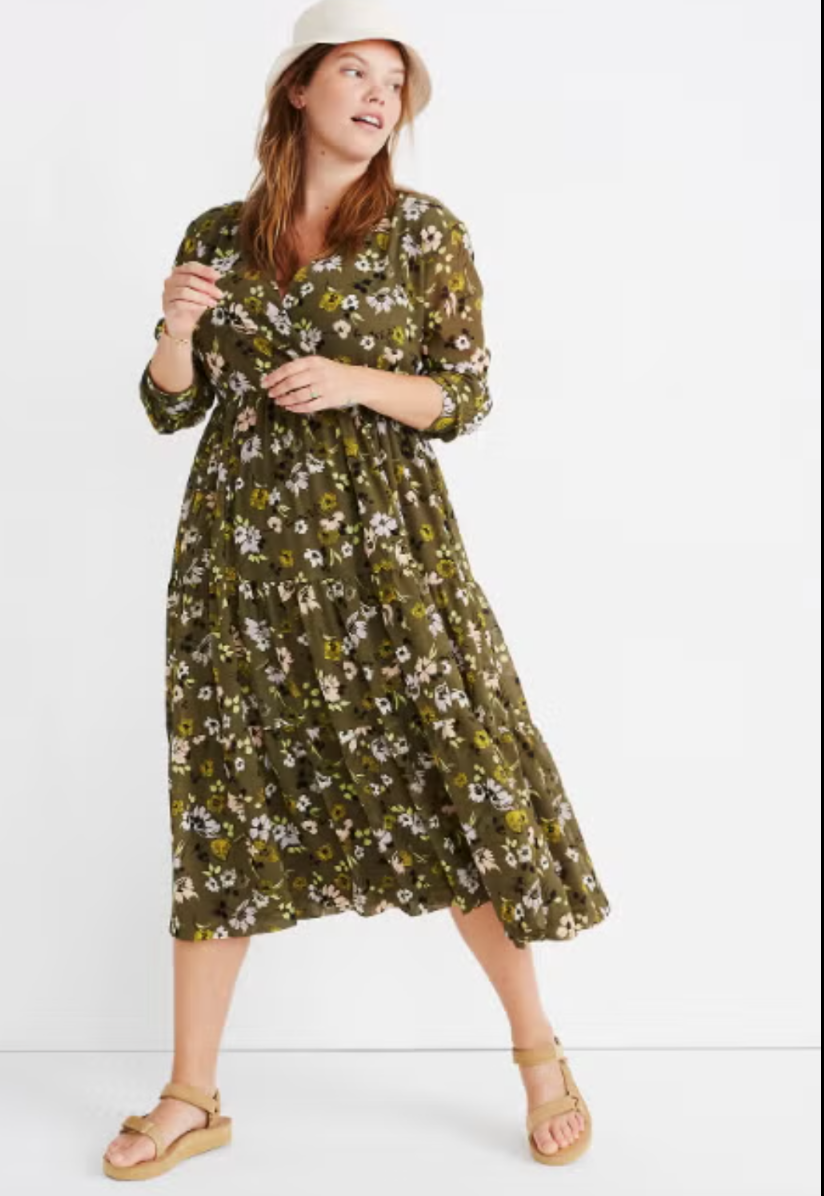 Green floral midi dress. Size S