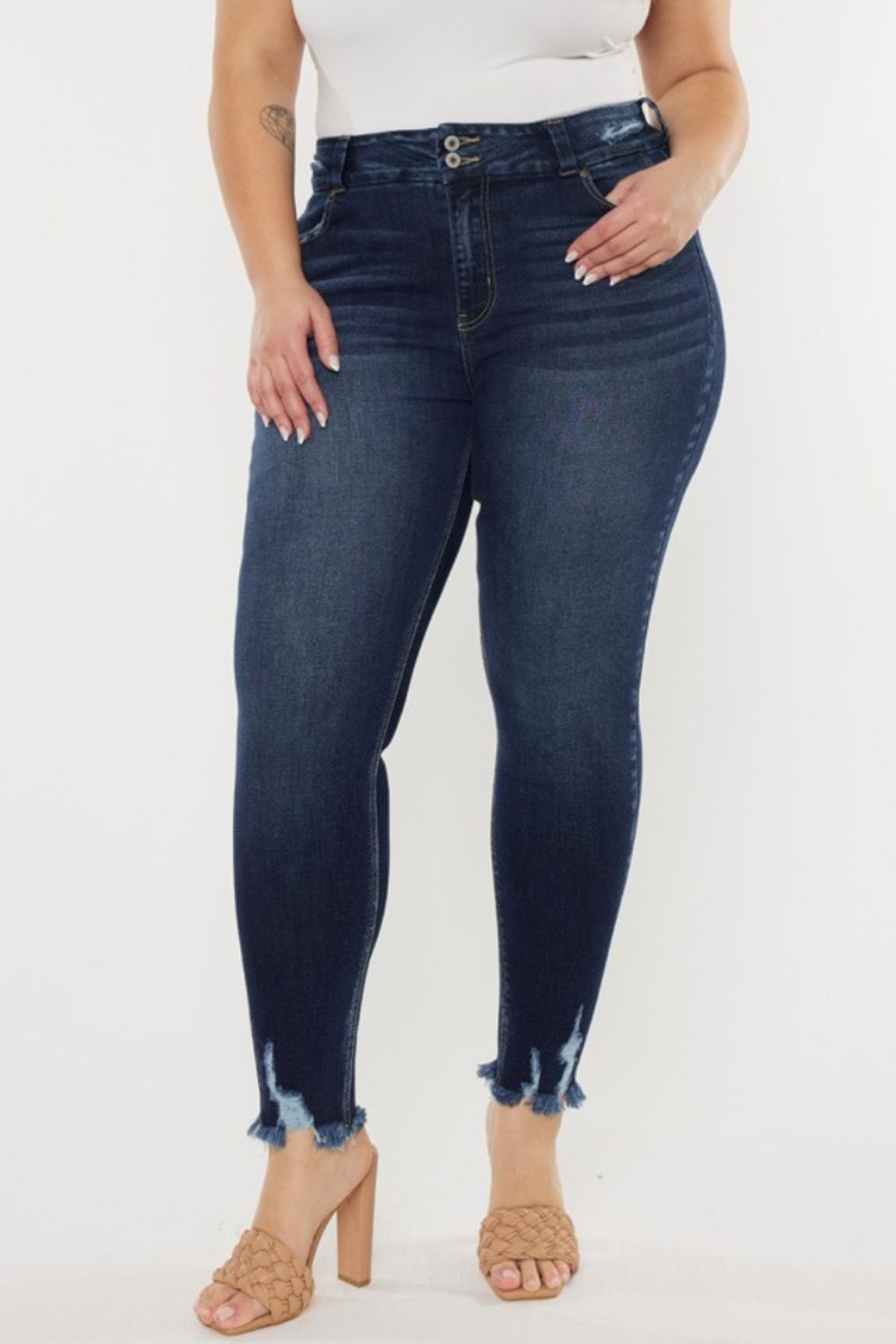 Kancan Full Size Raw Hem High Waist Jeans. Inseam 29" - Scarlett's Riverside Boutique