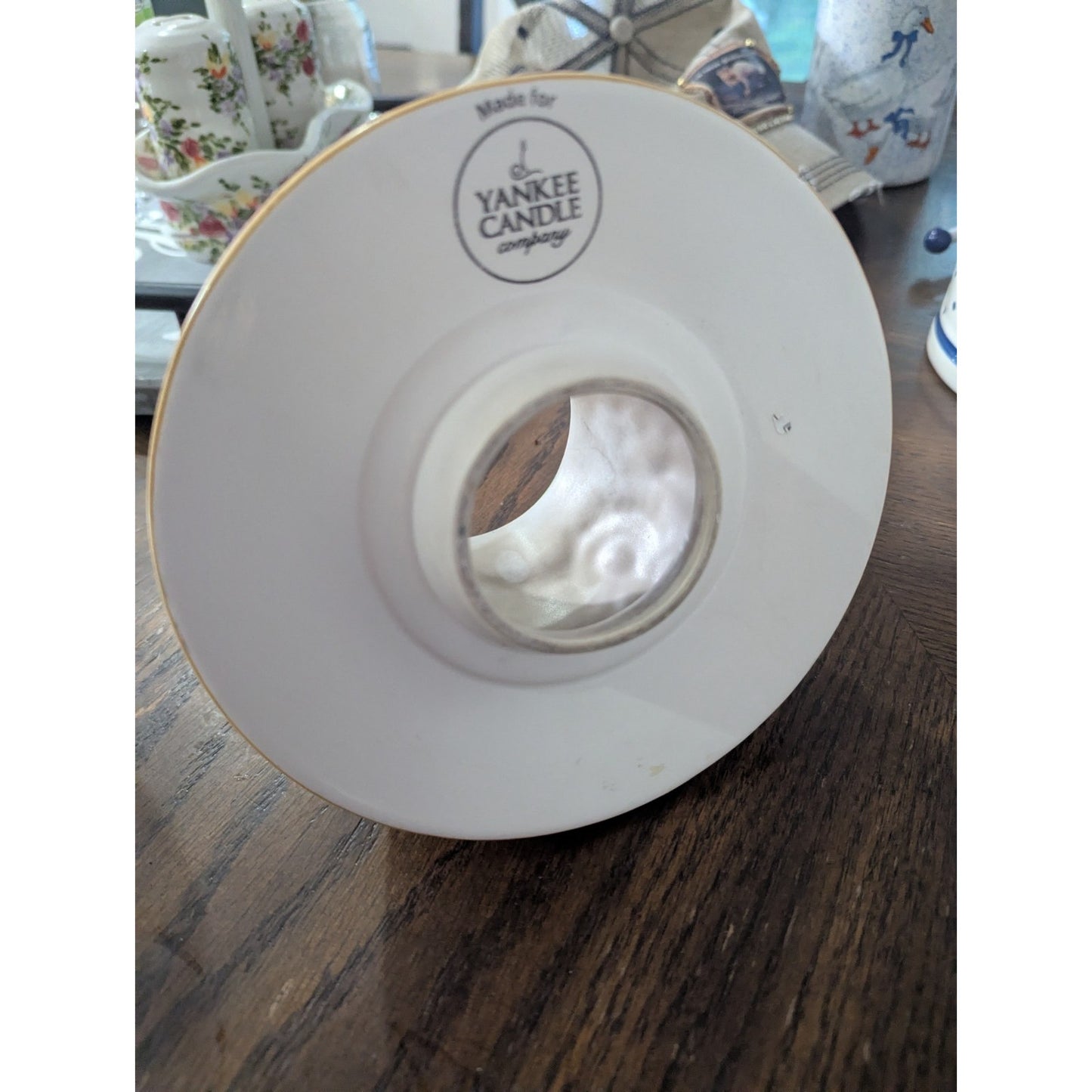 Yankee Candle Jar Shade in the Apple Harvest with Pumpkins
