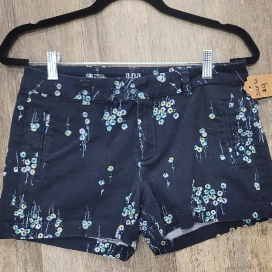 Floral Navy Shorts Size 6