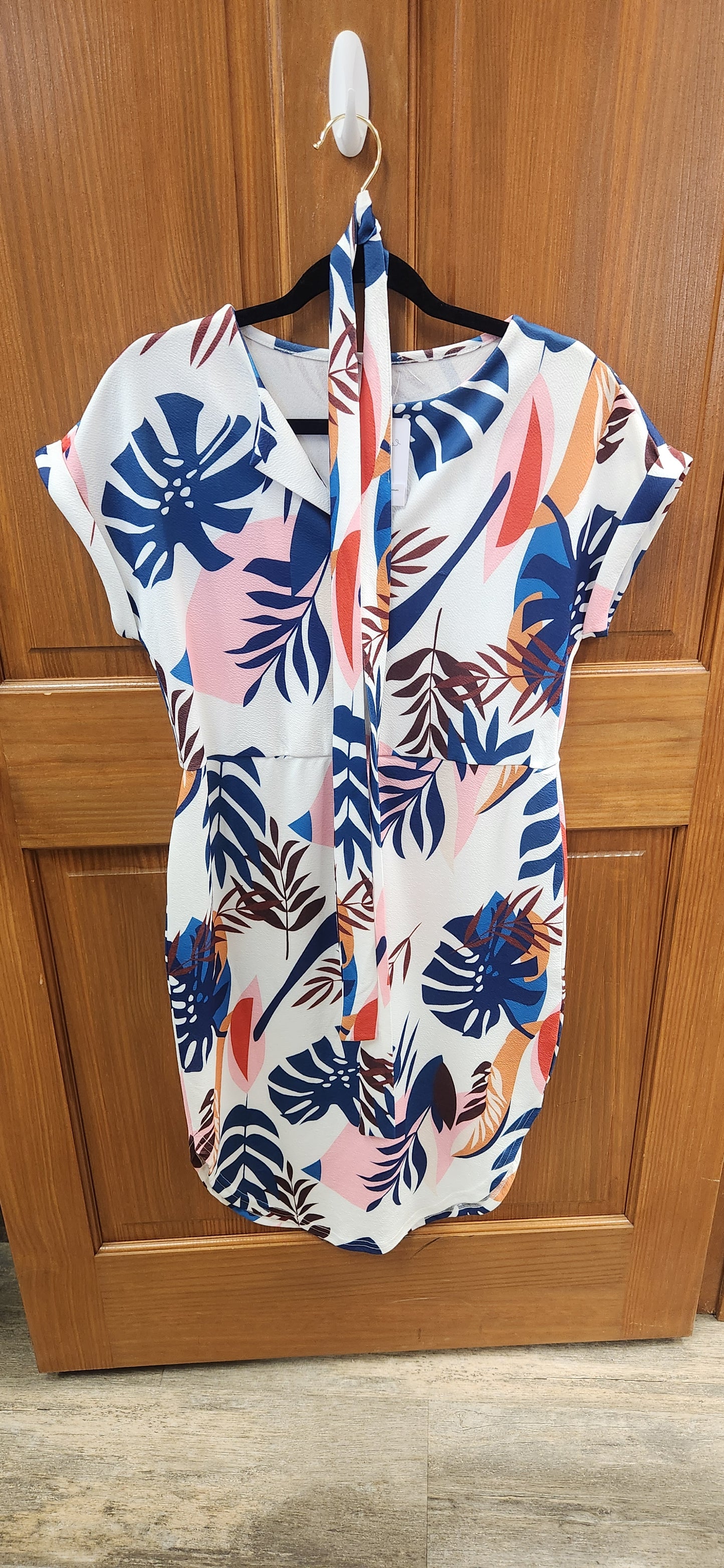 White Floral Dress RS 99 - Scarlett's Riverside Boutique