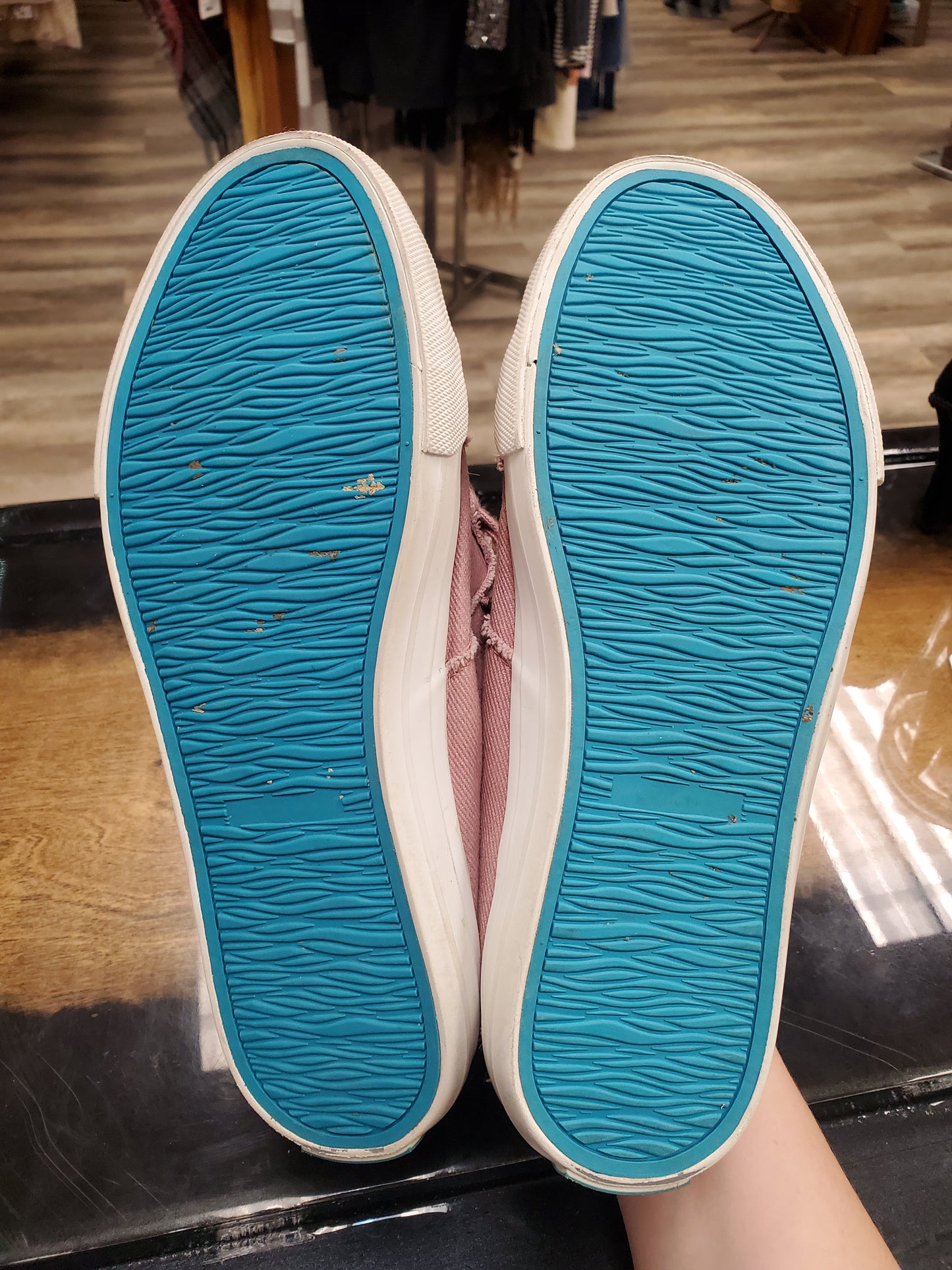 Jenn Ardor Sport Shoes Size 9 RS 91 - Scarlett's Riverside Boutique