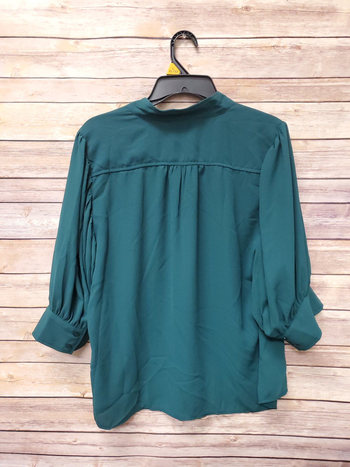 CeCe Emerald Green Blouse. Size L. NWT. #97
