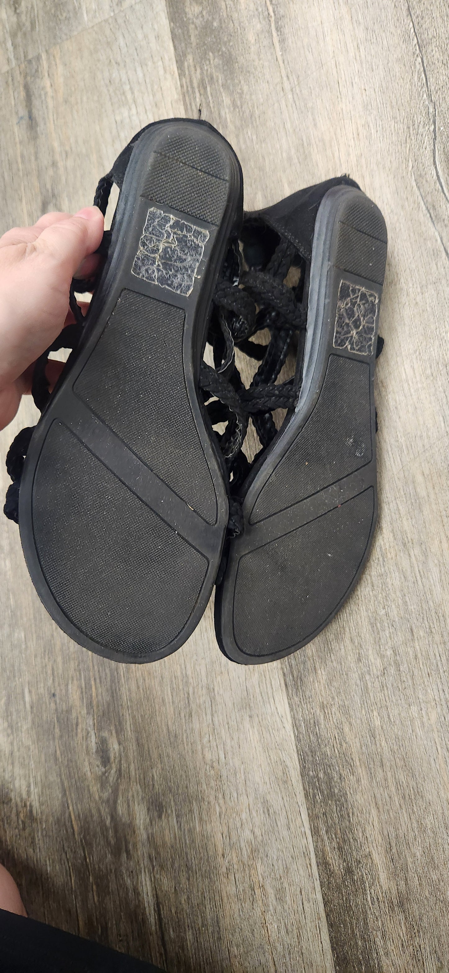 LC Sandals size 9.5 RS 73 - Scarlett's Riverside Boutique