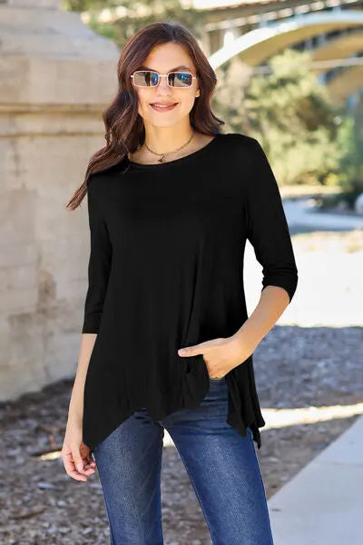 Basic Bae Full Size Round Neck Pocketed T-Shirt - Scarlett's Riverside Boutique