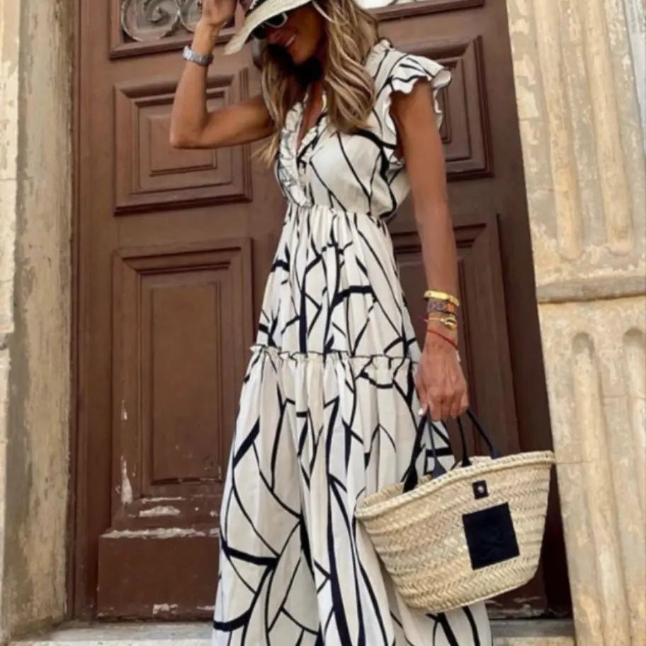 Ari Long Dress Black/White - Scarlett's Riverside Boutique