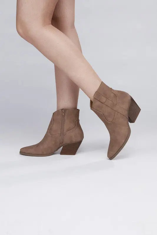 Abeam Western Booties - Scarlett's Riverside Boutique 