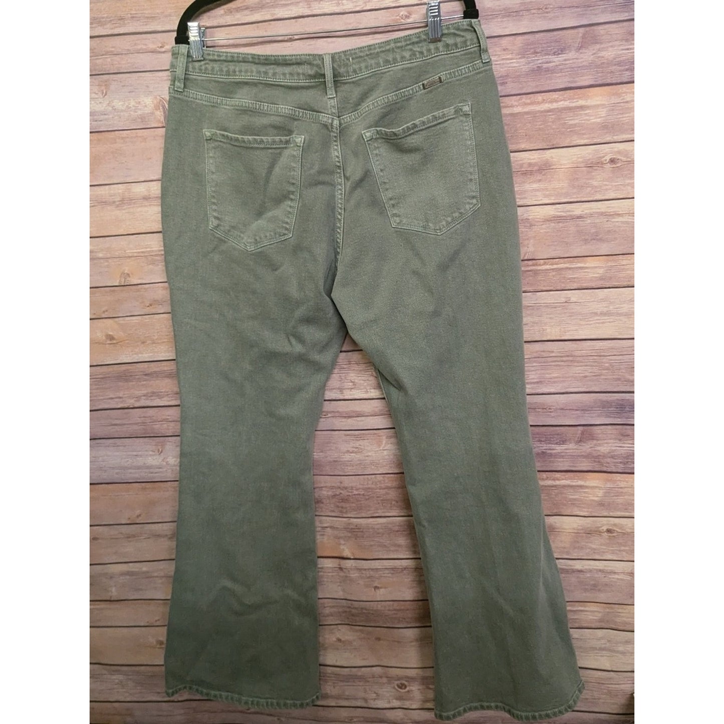 KanCan Los Angeles Olive Green Flare Jeans Womens Size 12 Mid Rise Stretch Denim