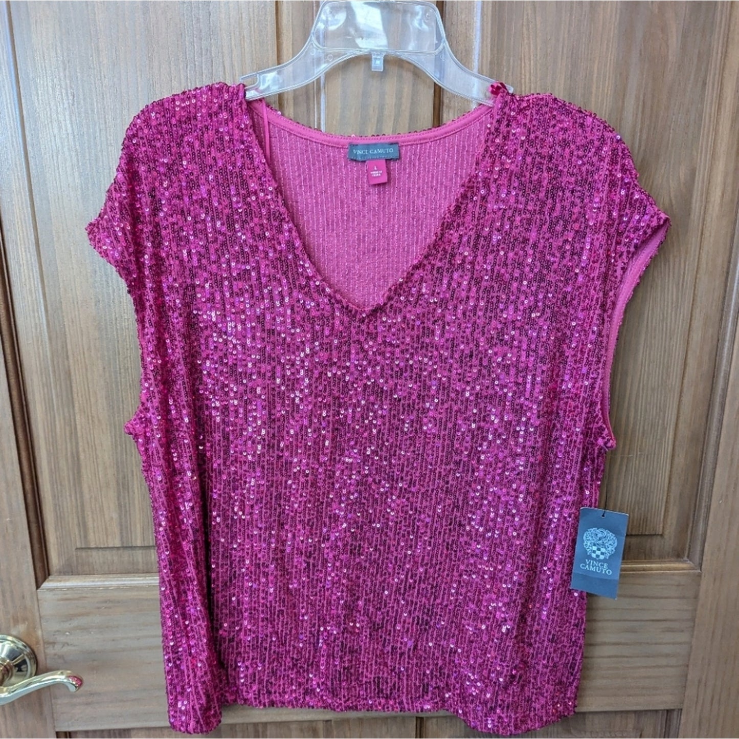 NWT's Vince Camuto Pink sequin cap sleeve top. Size L. 97