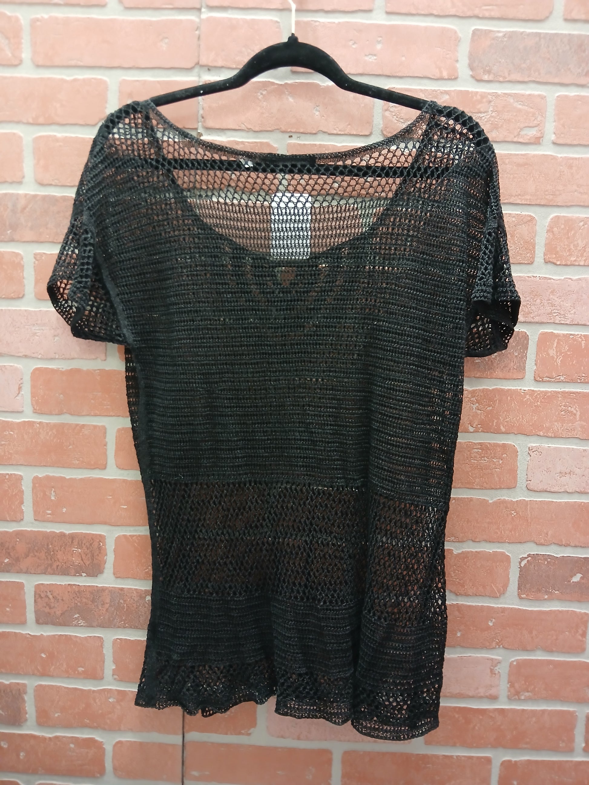 Black Mesh Short Sleeve Shirt - Scarlett's Riverside Boutique 