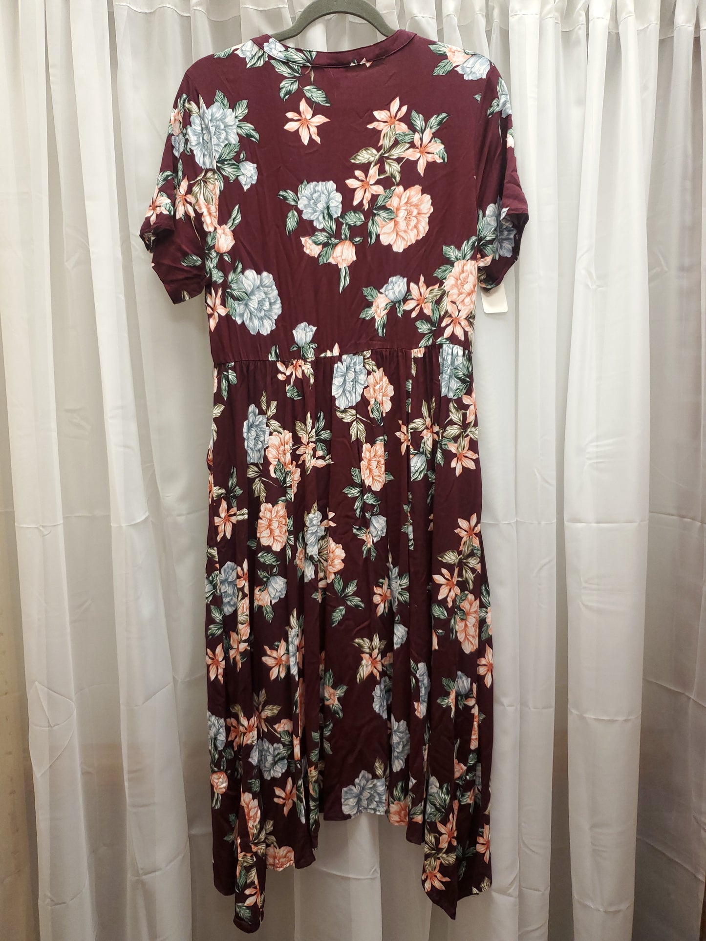 RS 99 Maroon Floral Dress w/ pockets - Scarlett's Riverside Boutique 