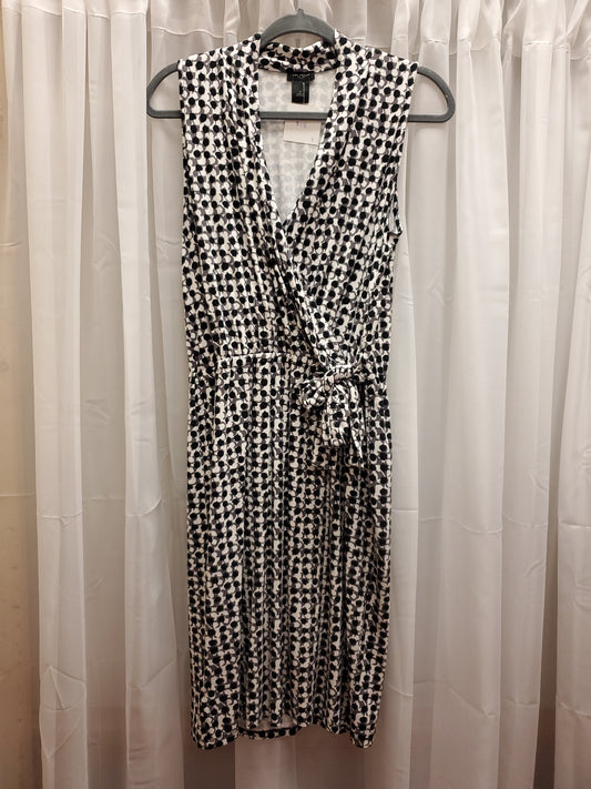 RS 8 Ann Taylor Black and White Dress - Scarlett's Riverside Boutique 