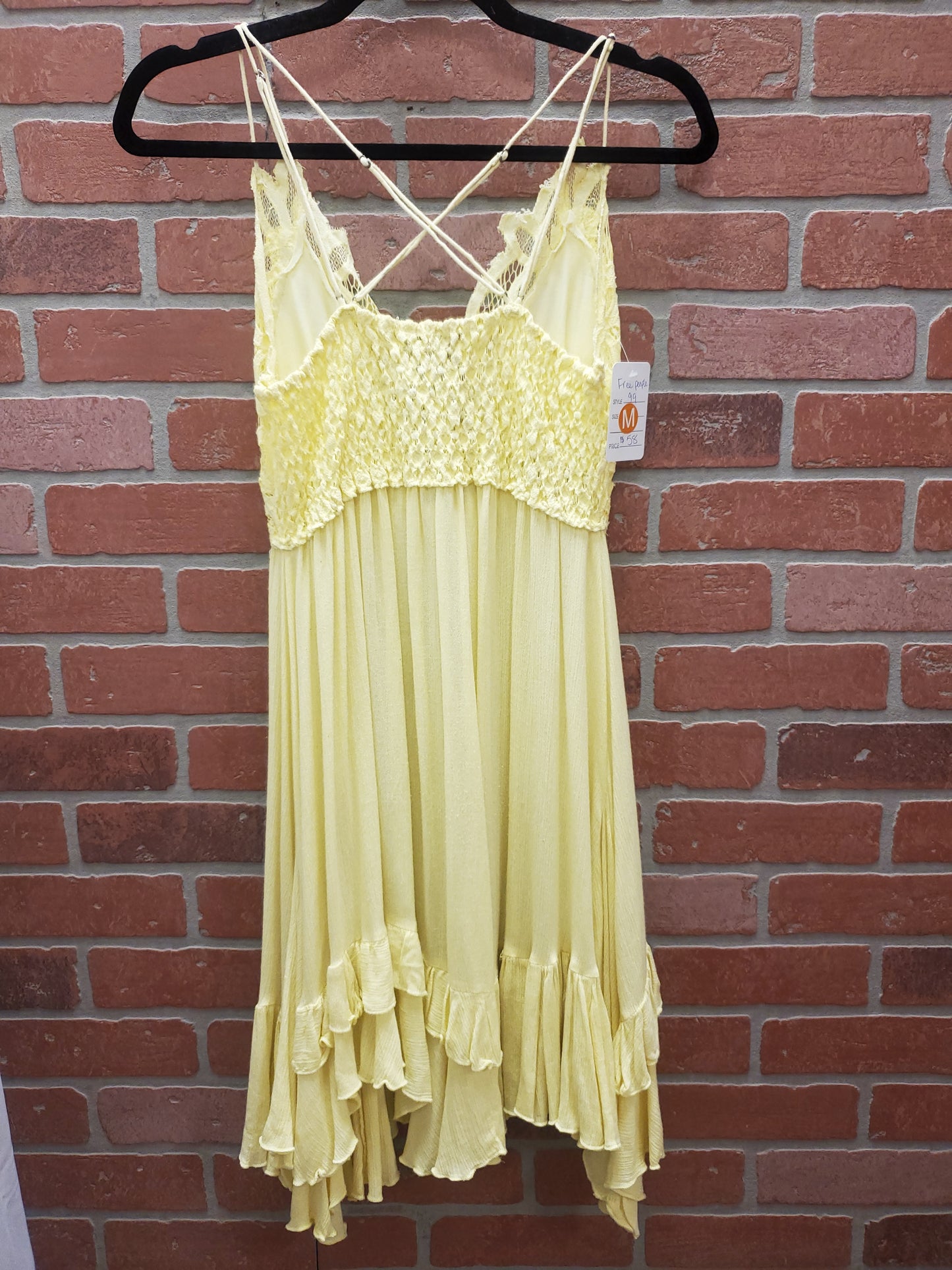 Free People Yellow Dress. Size M. RS 99