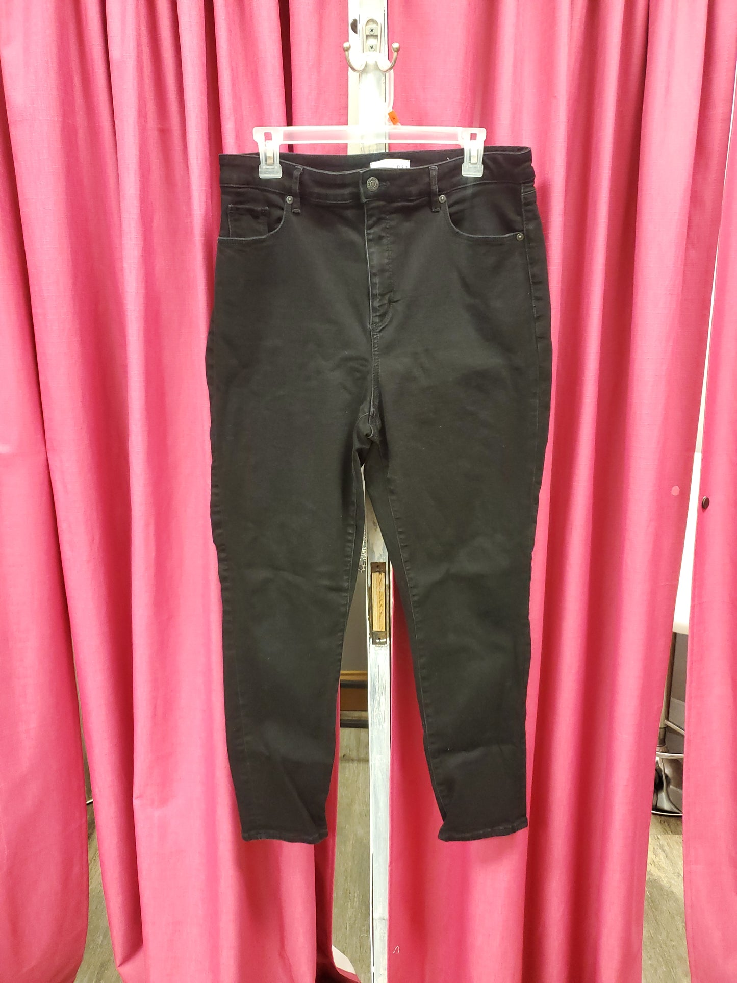 Loft. Black Jeans. Size 14. RS 29.