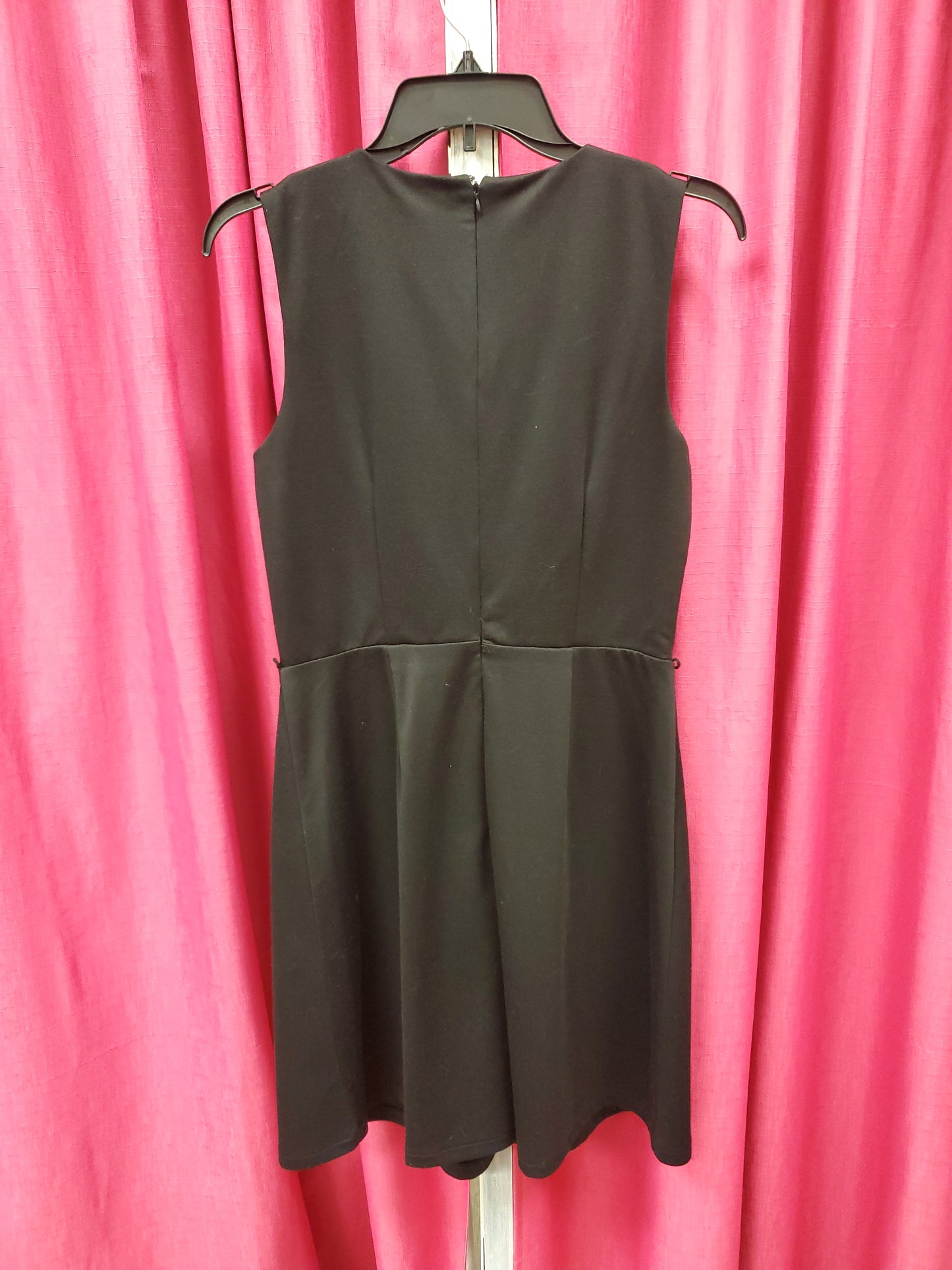 Elle. Black Dress. Size 6. RS?