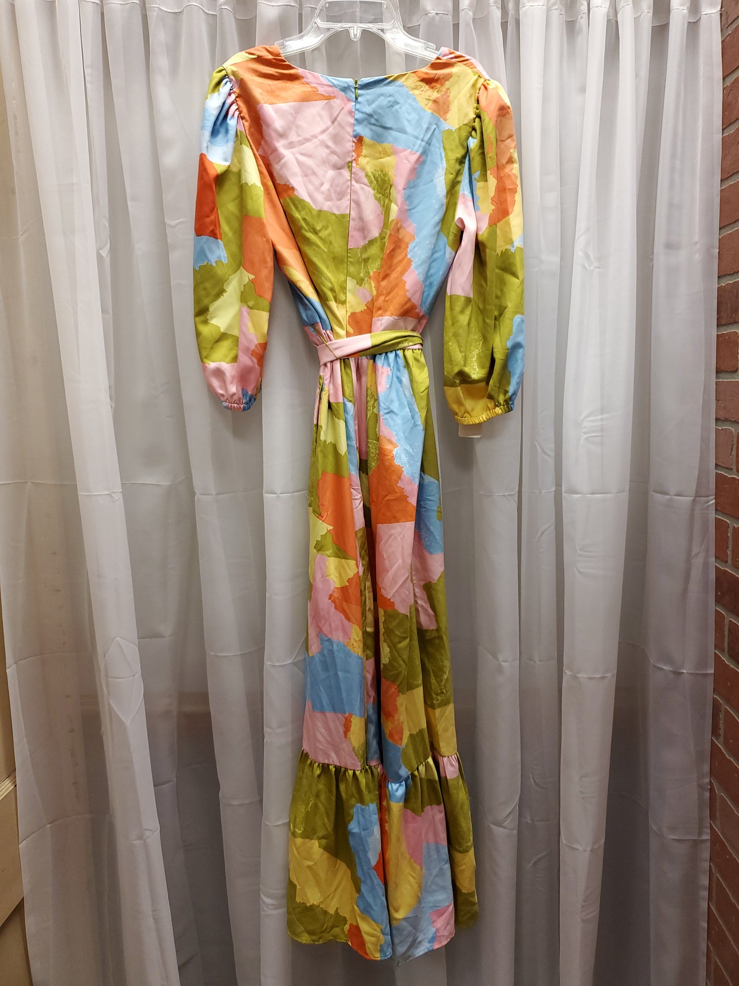 Donna Morgan. Multi Colored Dress. Size 8. RS 29. - Scarlett's Riverside Boutique 