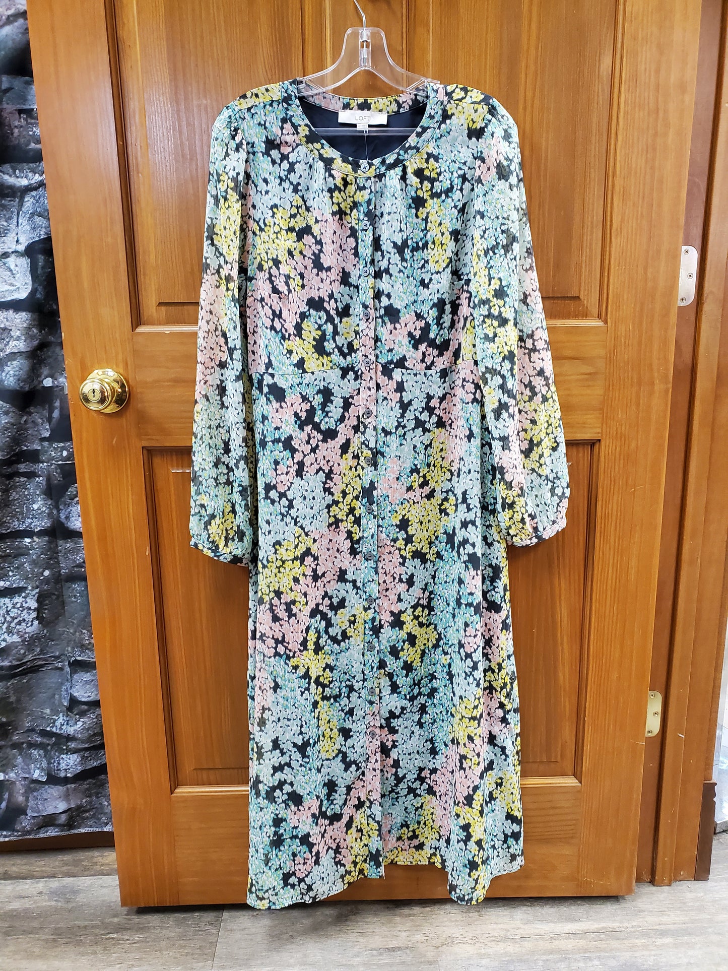 LOFT. Floral Dress. Size 10. RS 29.