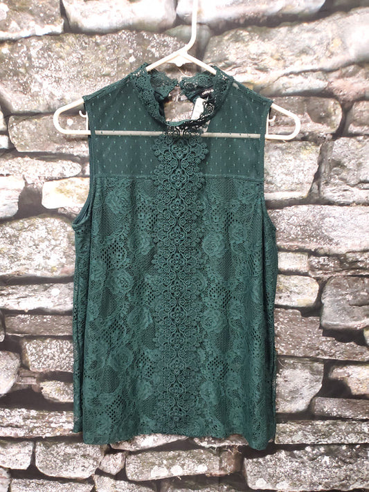 Cable & Gauge Forest Green Lace Blouse. Size M. RS 9