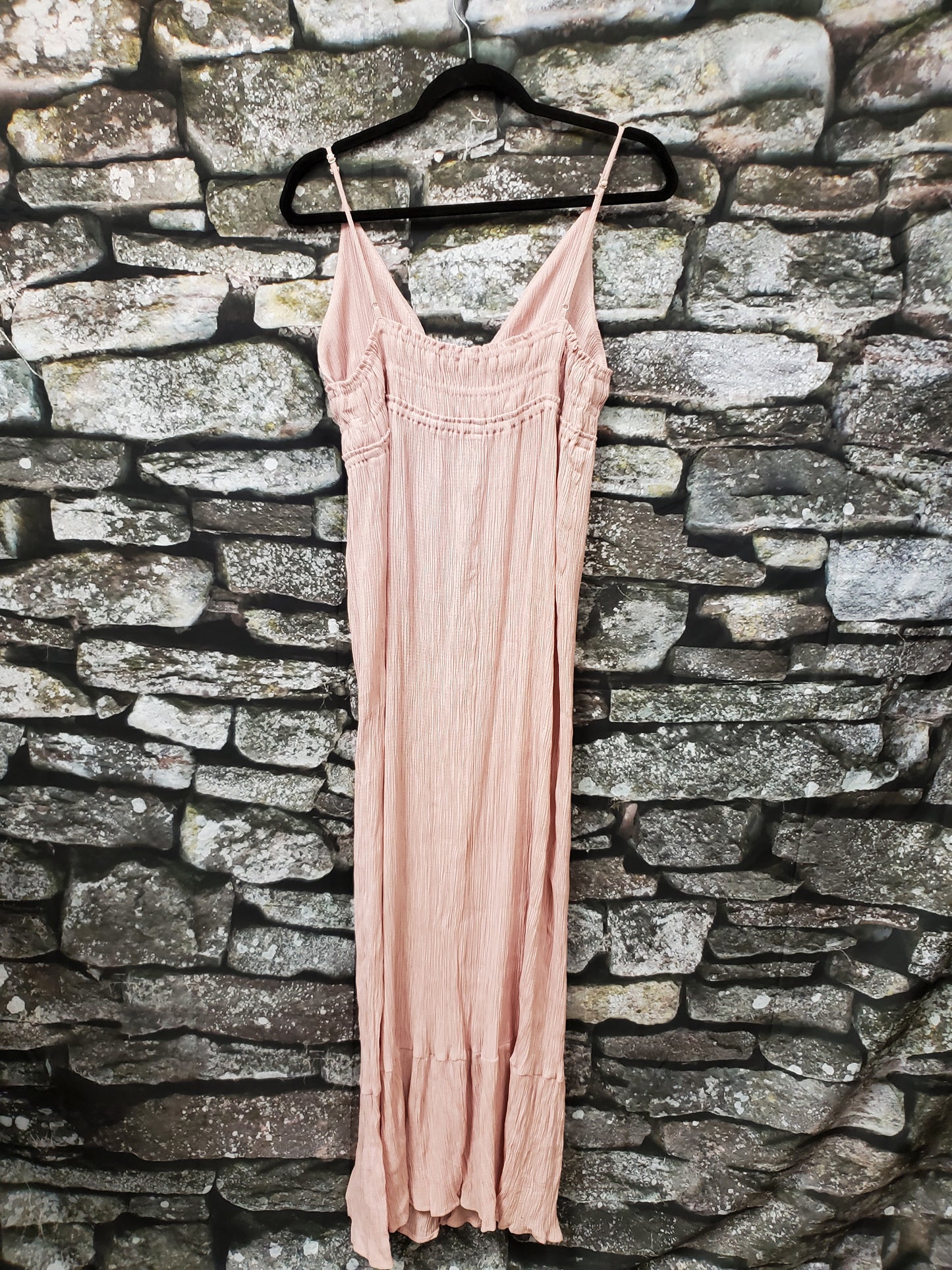 Love Tree Pink Sundress. Size L. RS 24