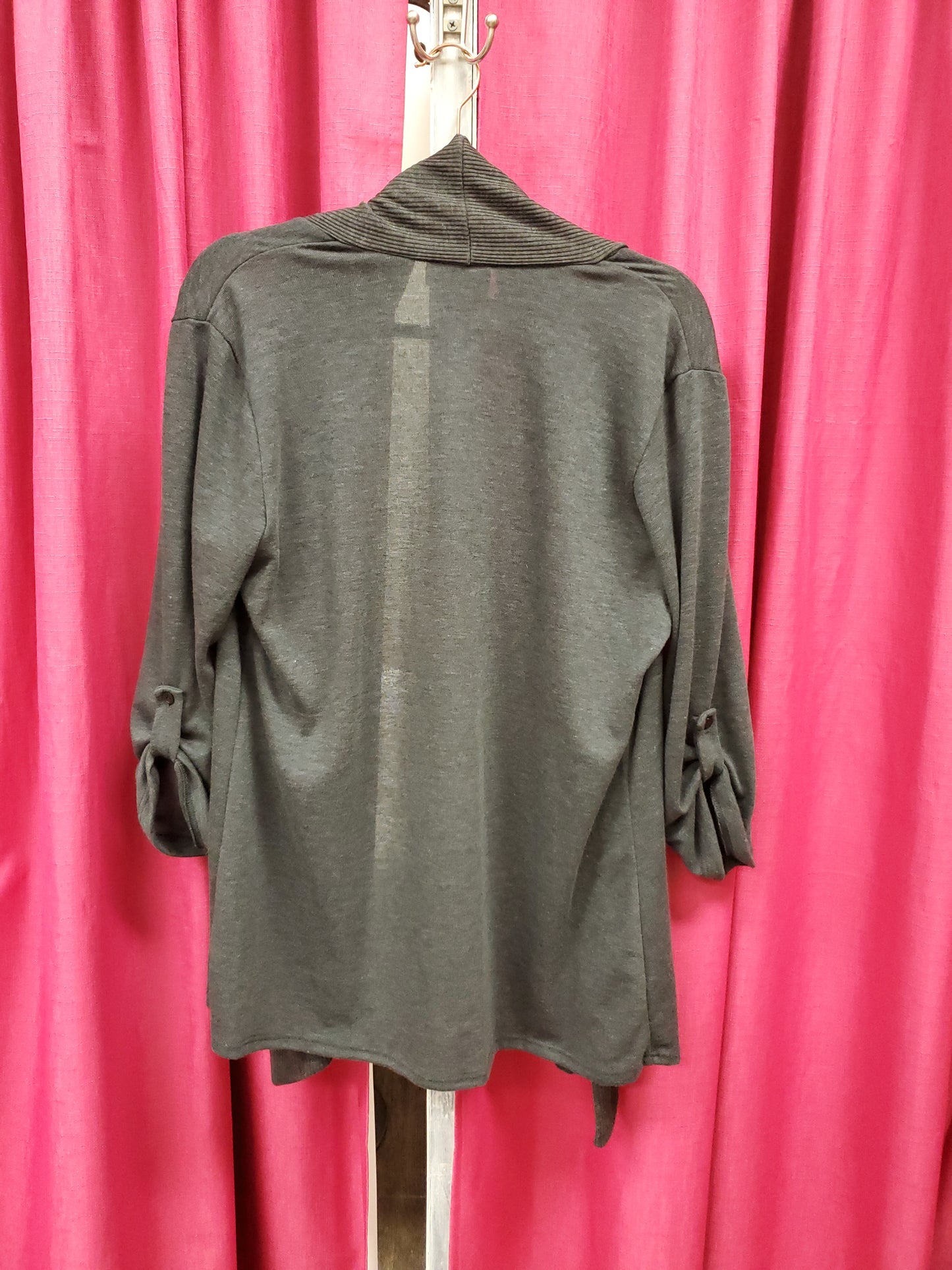 Bobeau Charcoal Cardigan. Size L. RS 1