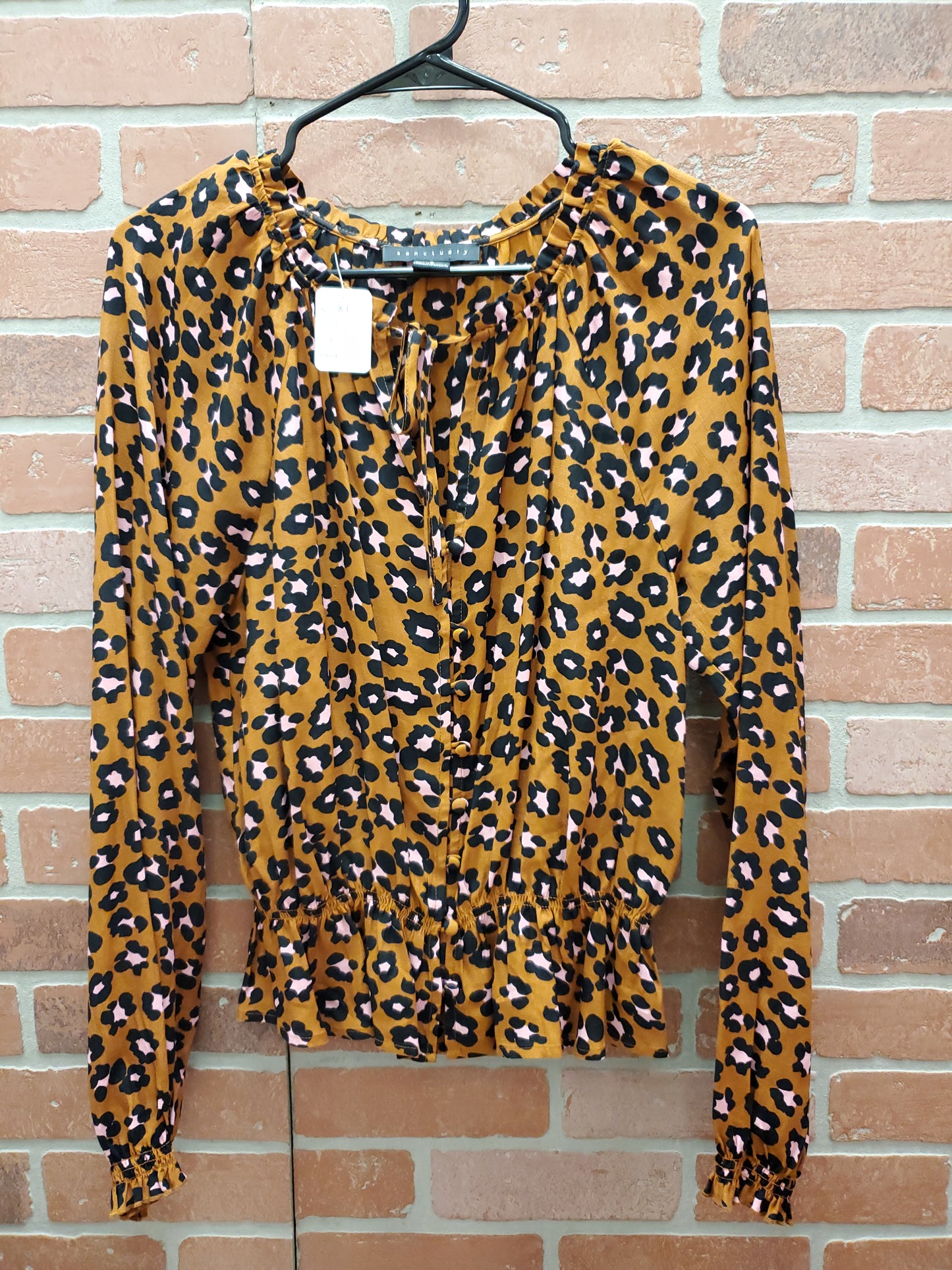 Sanctuary Animal Print Blouse. Size S. RS 81