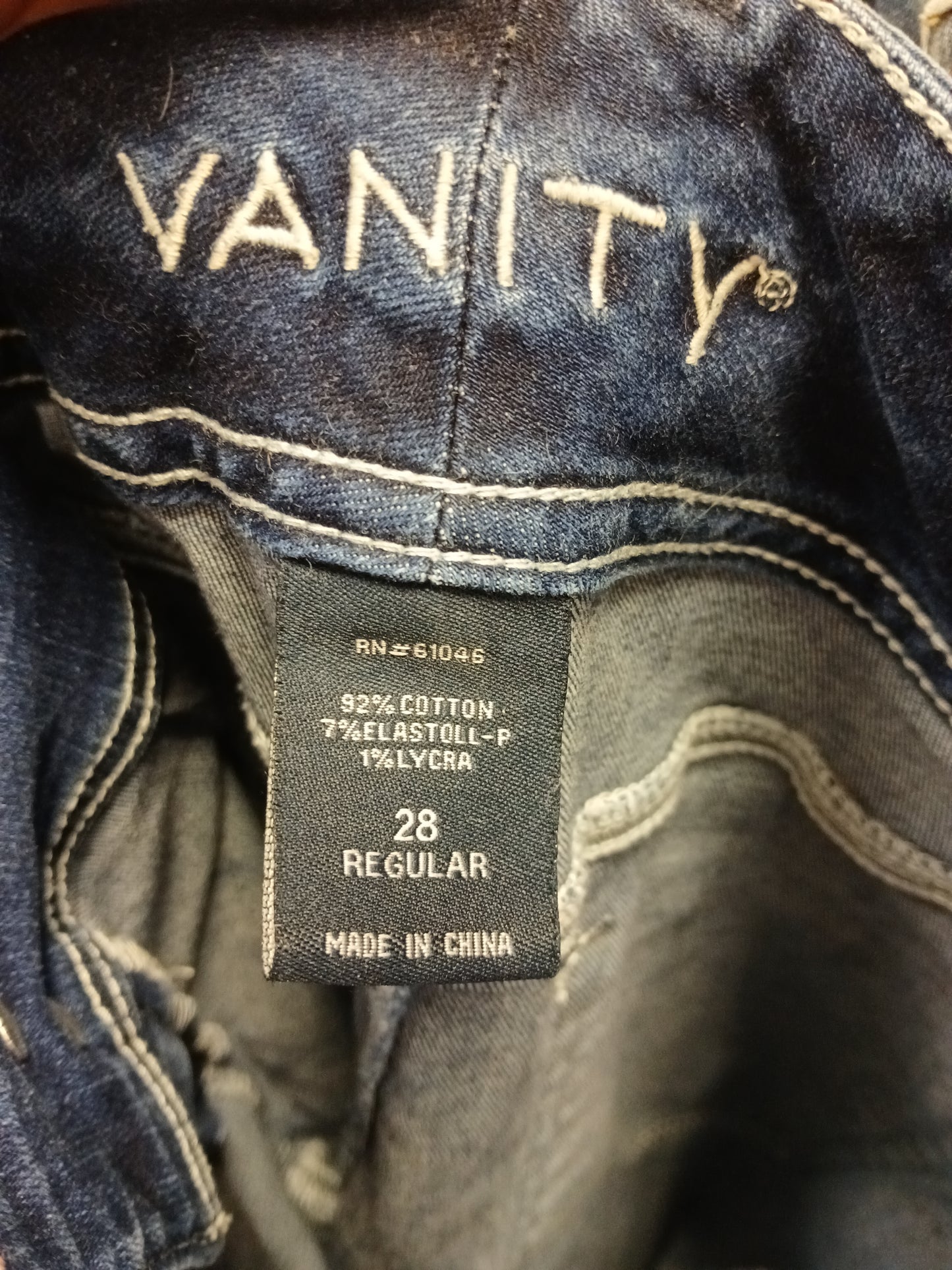 Vanity Jeans. Size 28. RS 31