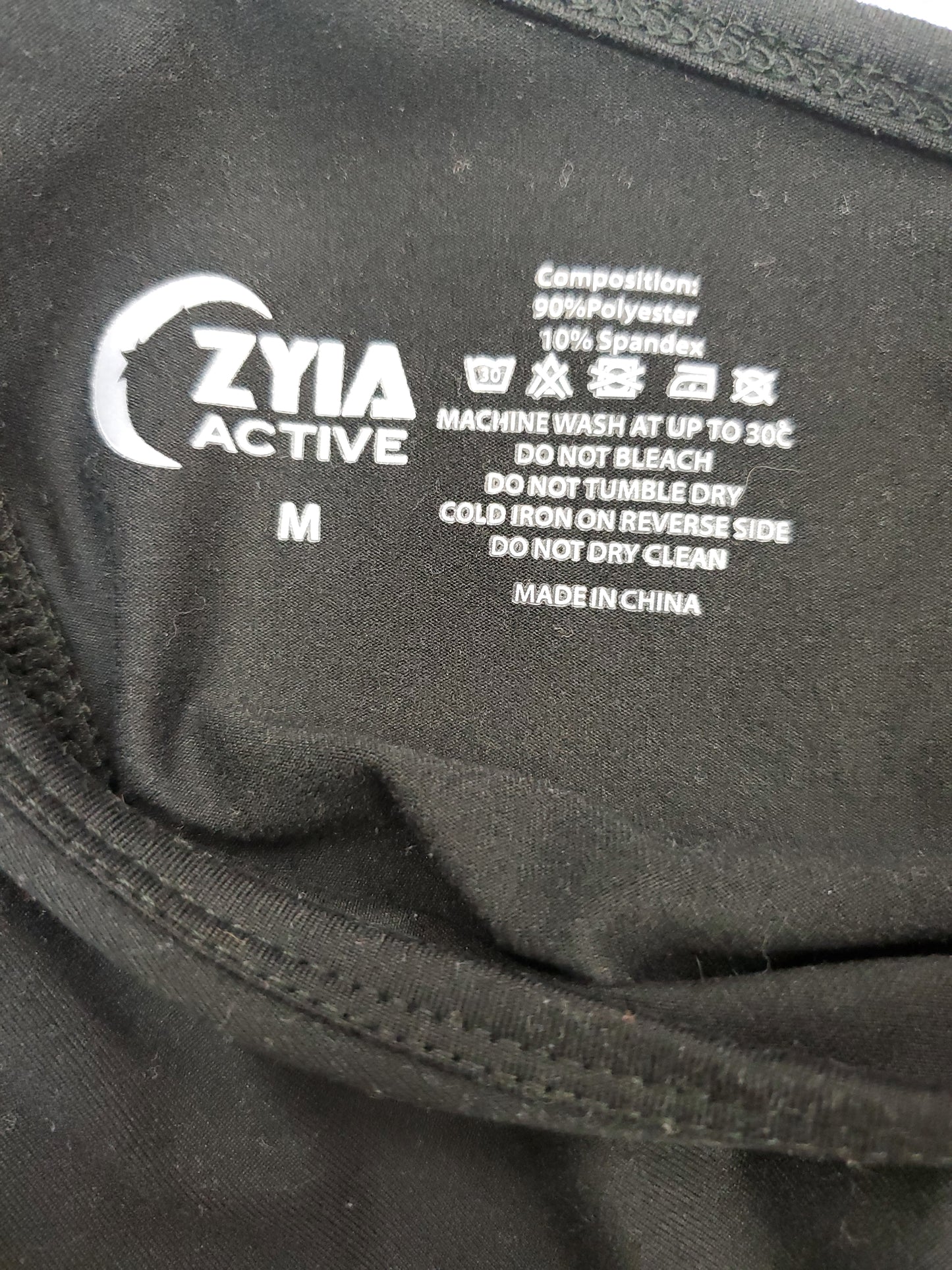 Zyia Active Black Tank. Size M. RS 2.