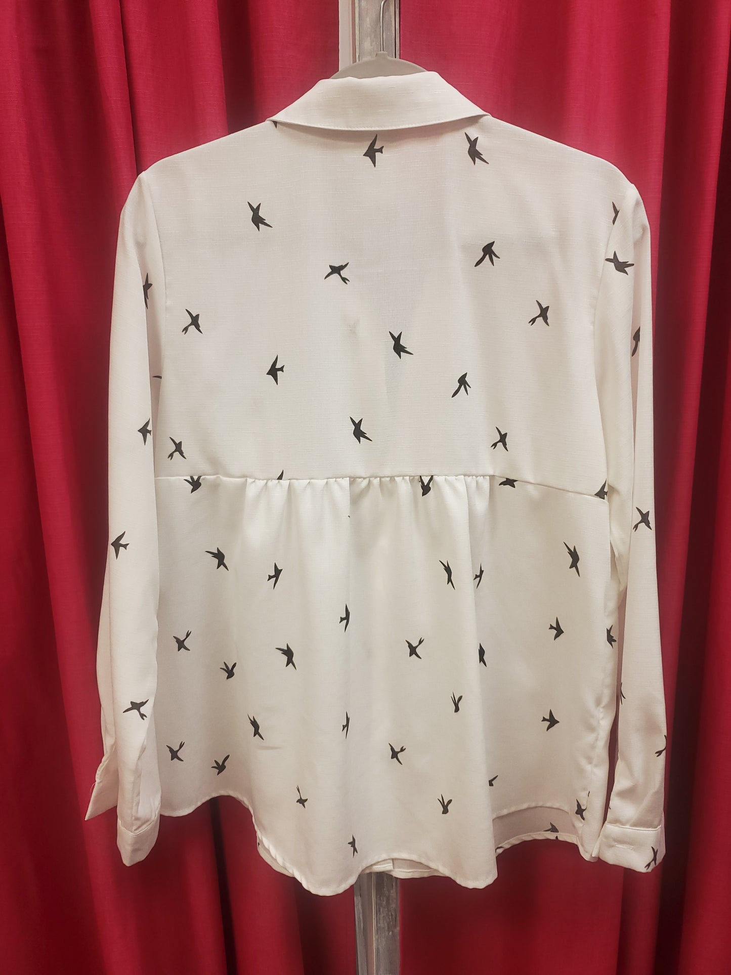 White Bird Button Down Blouse. Size M. RS 11.