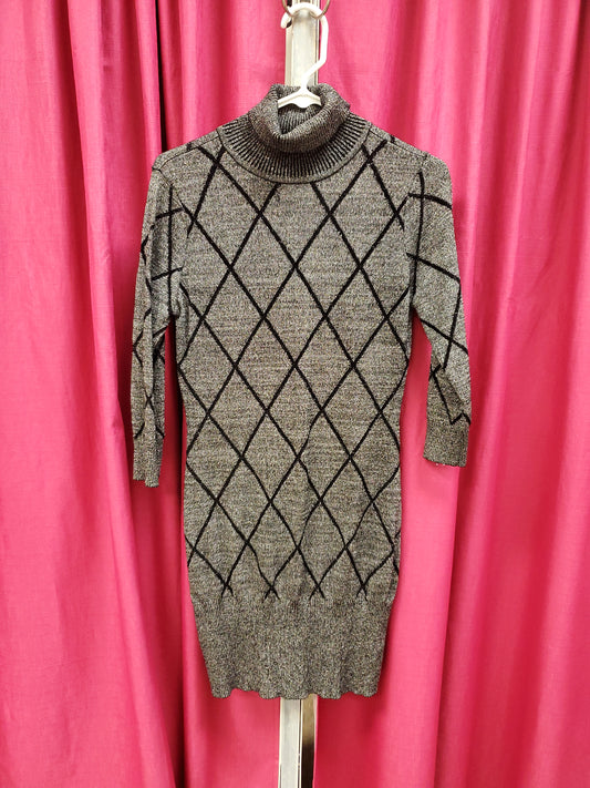 Venus Silver Shimmer Dress. Size M. RS 11