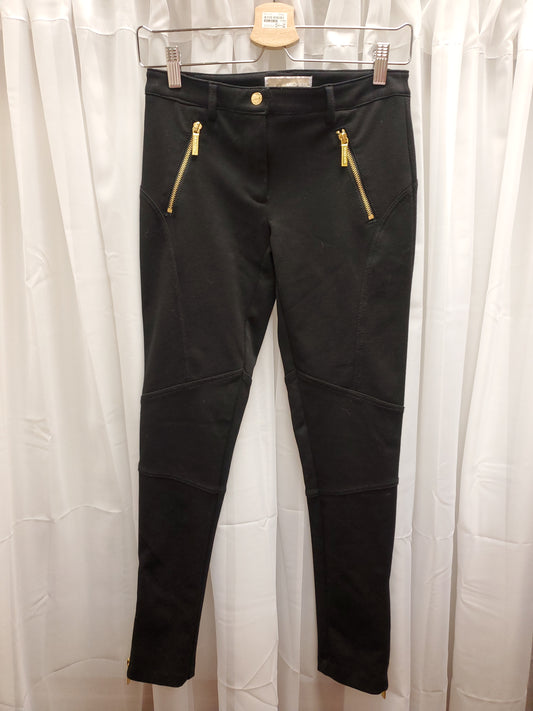 Michael Kors Black Pants. Size 0. RS 82.