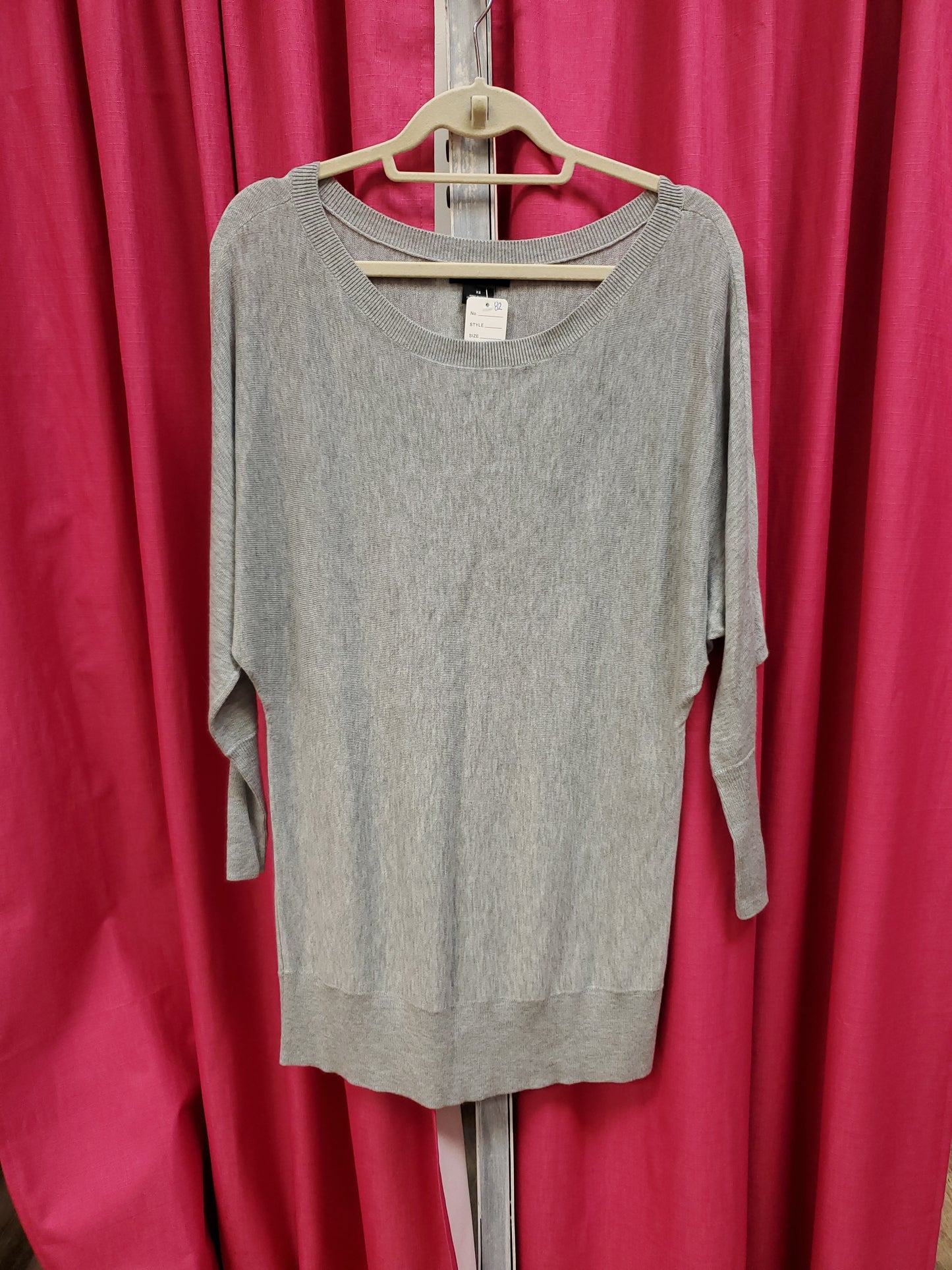 Trouve Light Grey Sweater Dress. Size XS. RS 82