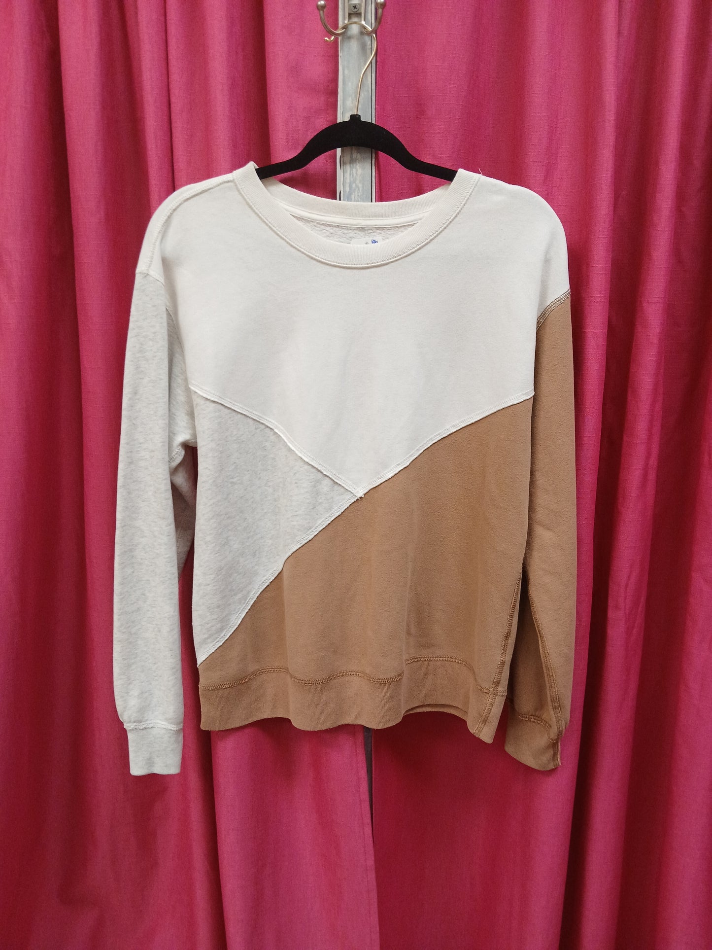 Abercrombie & Fitch Tan, Grey, & White Color Blocked Sweatshirt. Size S. RS 58 - Scarlett's Riverside Boutique 